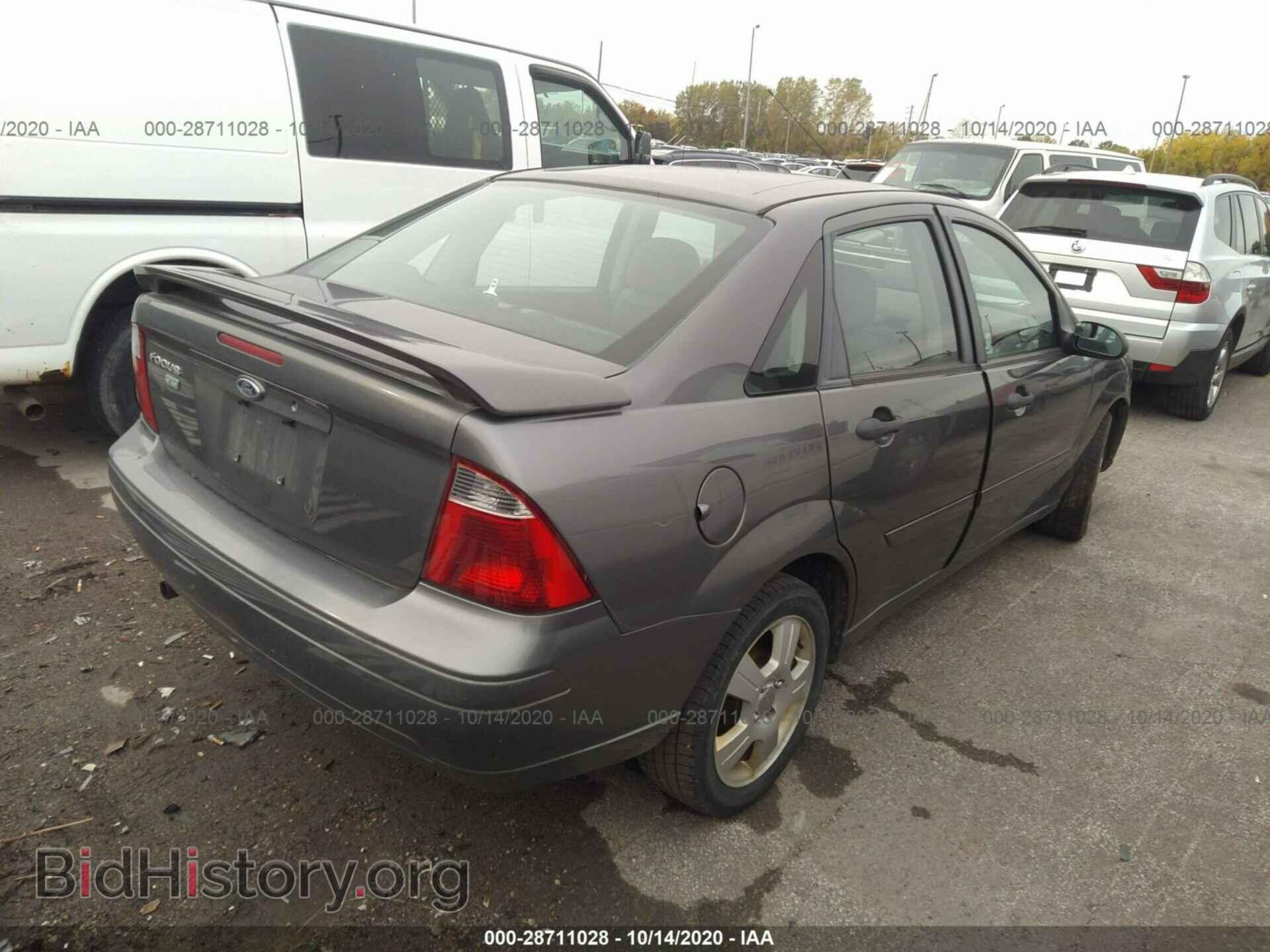 2007 FORD FOCUS - VIN: 1FAHP34N27W357182 - Фото 4
