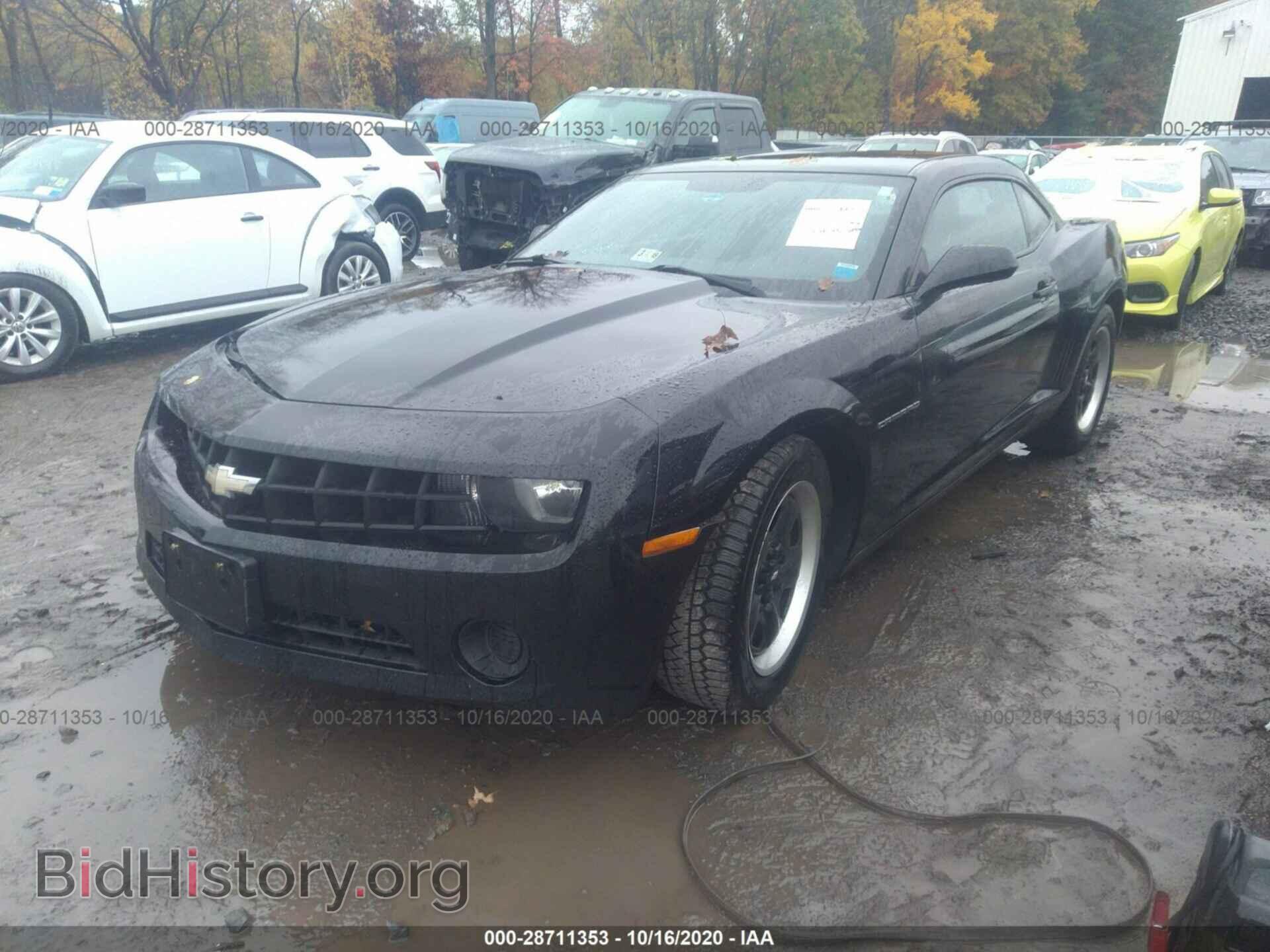 2011 CHEVROLET CAMARO - VIN: 2G1FA1ED3B9156687 - Фото 2