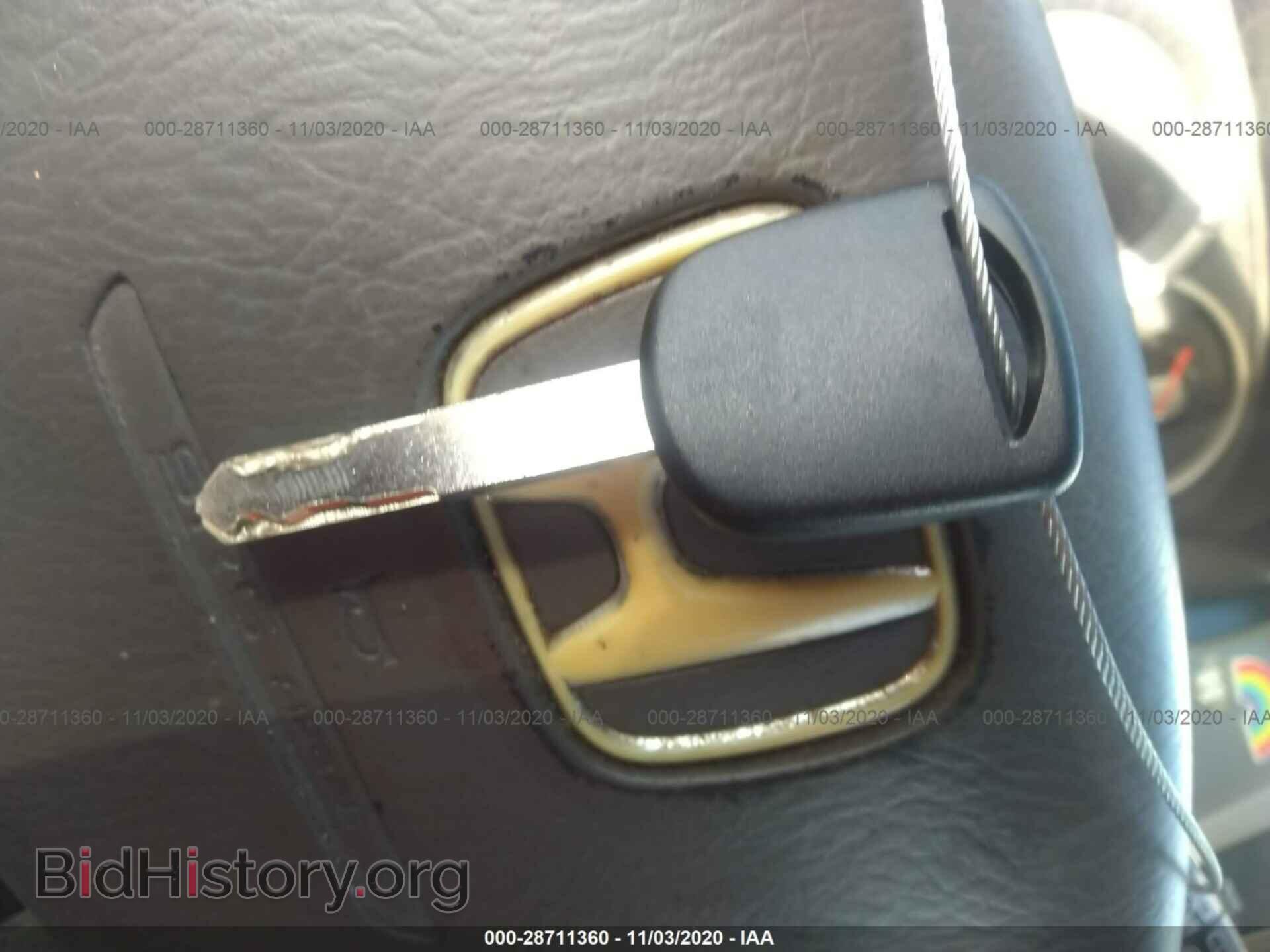 2006 HONDA PILOT - VIN: 5FNYF28556B009218 - Фото 11