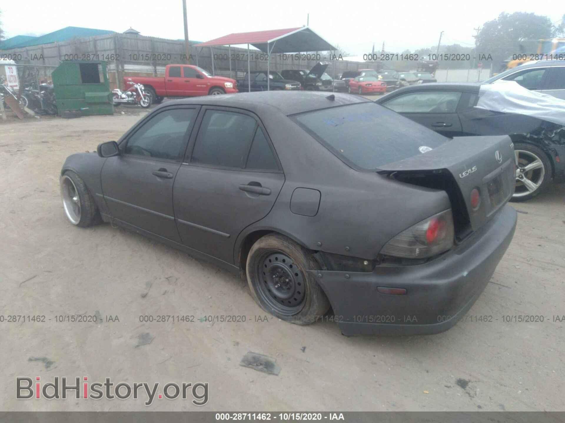 2002 LEXUS IS 300 - VIN: JTHBD192320036368 - Фото 3