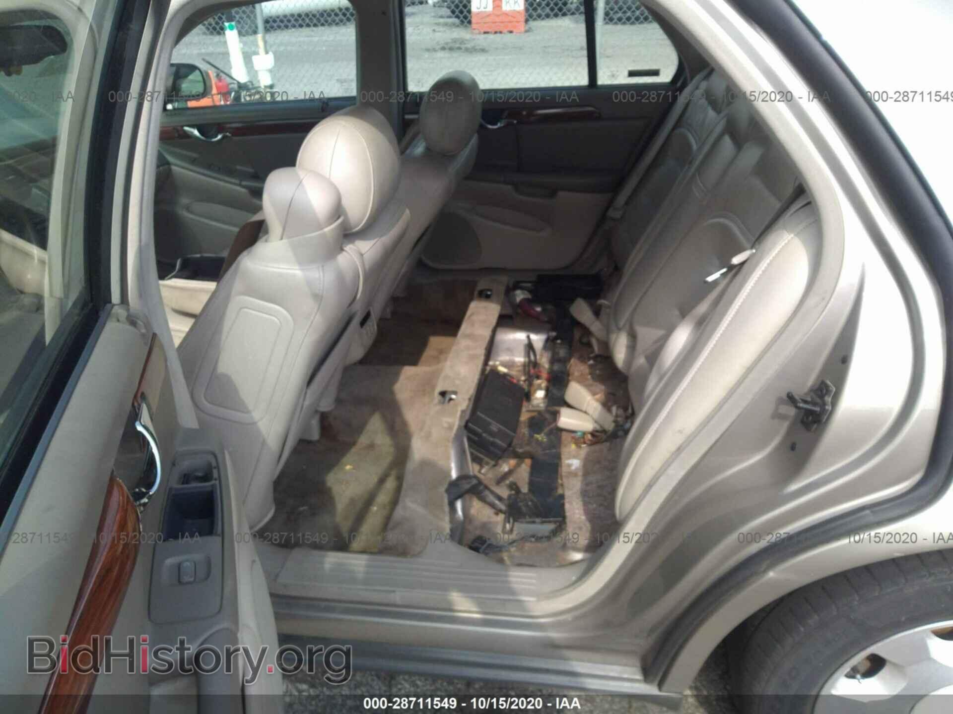 2001 CADILLAC DEVILLE - VIN: 1G6KD54Y21U181903 - Photo 8