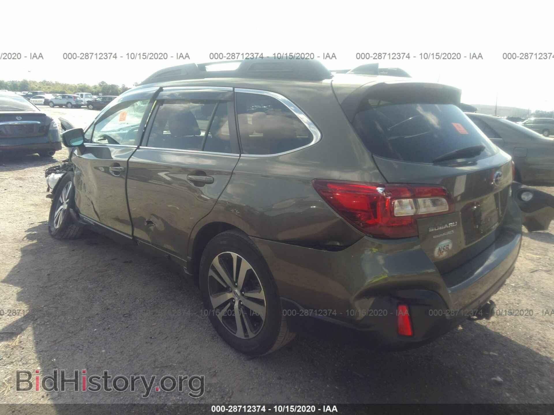 2018 SUBARU OUTBACK - VIN: 4S4BSANC3J3205495 - Фото 3