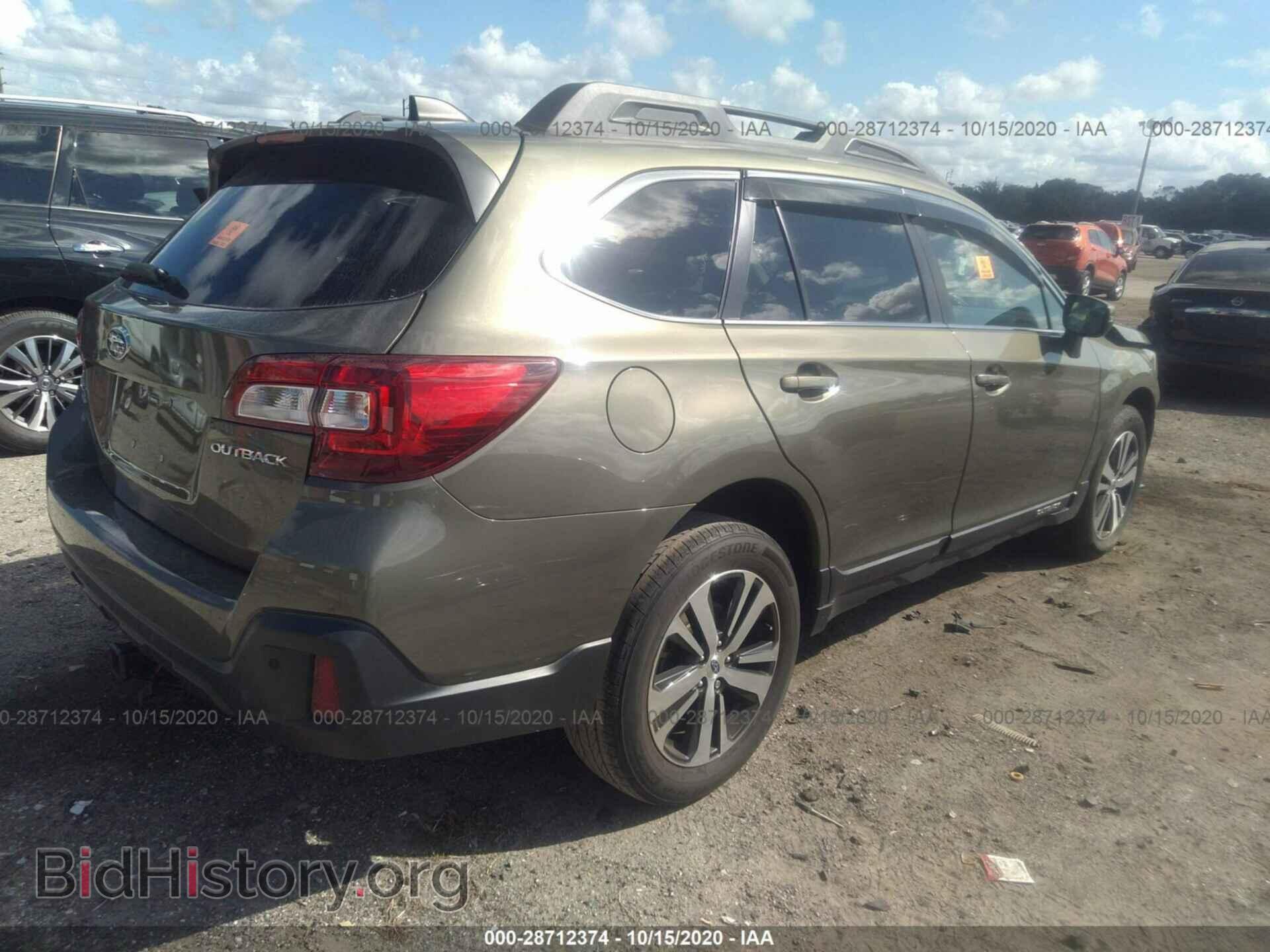2018 SUBARU OUTBACK - VIN: 4S4BSANC3J3205495 - Фото 4