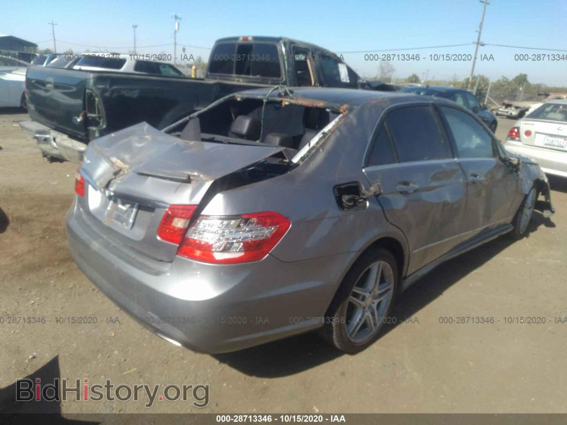 2012 MERCEDES-BENZ E-CLASS - VIN: WDDHF5KB6CA571705 - Фото 4
