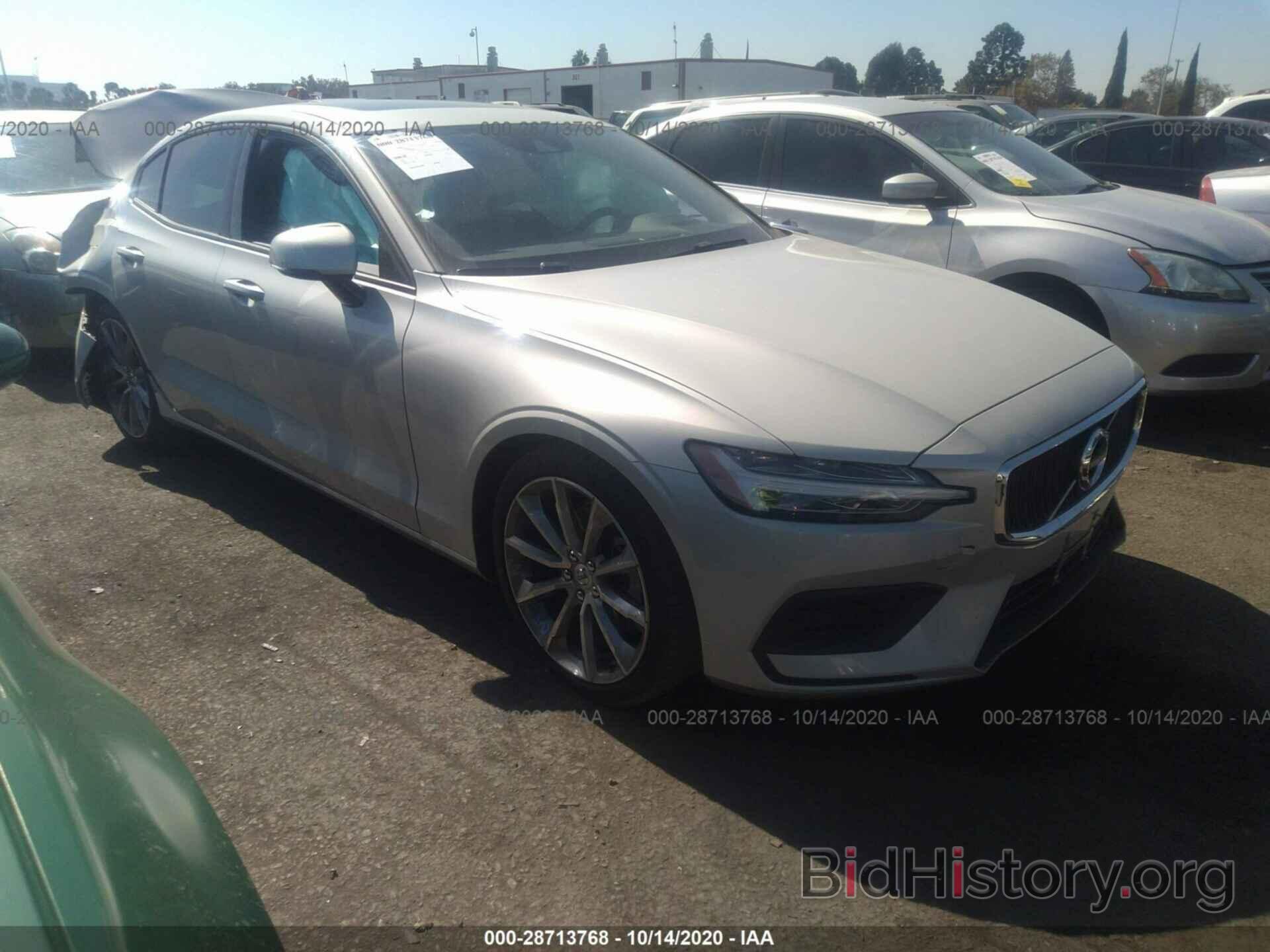 Photo 7JR102FKXKG000818 - VOLVO S60 2019