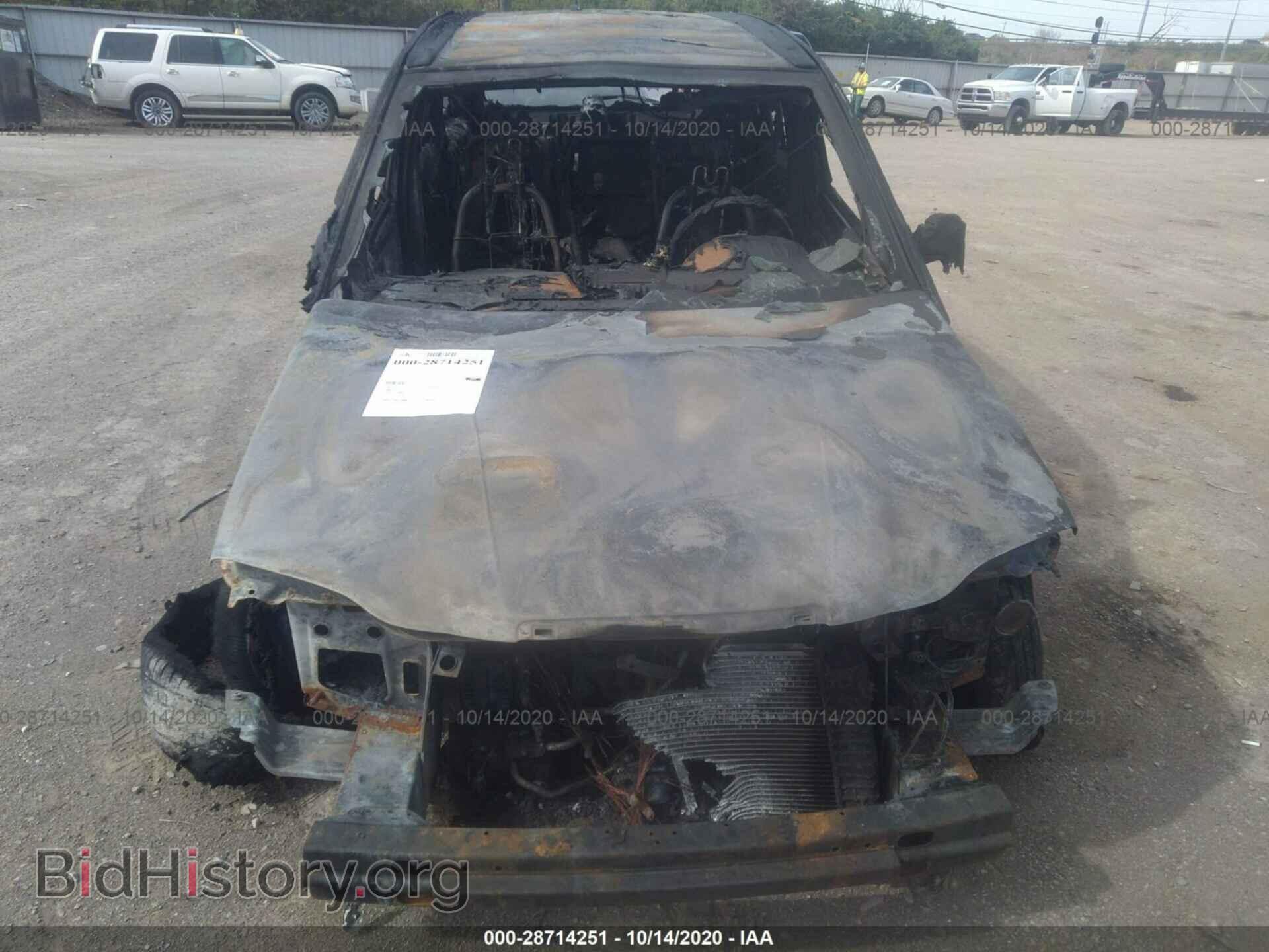 2006 SATURN VUE - VIN: 5GZCZ33D86S819952 - Фото 6