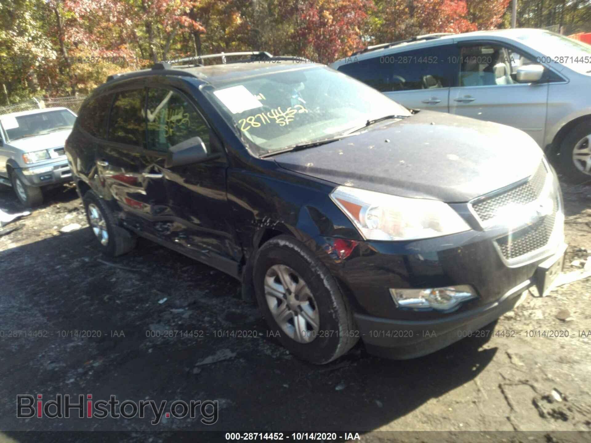 Photo 1GNKVFED9CJ187284 - CHEVROLET TRAVERSE 2012