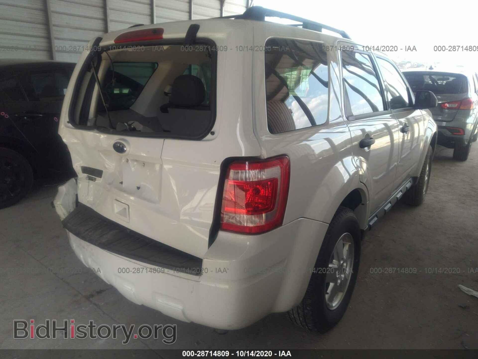 2011 FORD ESCAPE - VIN: 1FMCU0C76BKC48427 - Фото 4