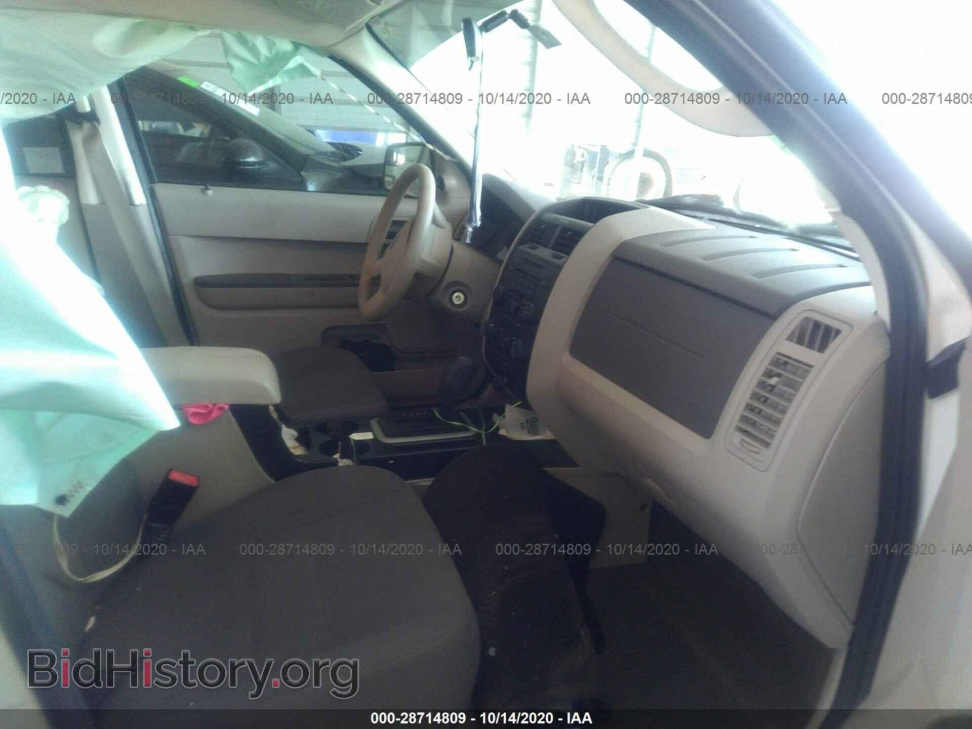 2011 FORD ESCAPE - VIN: 1FMCU0C76BKC48427 - Фото 5
