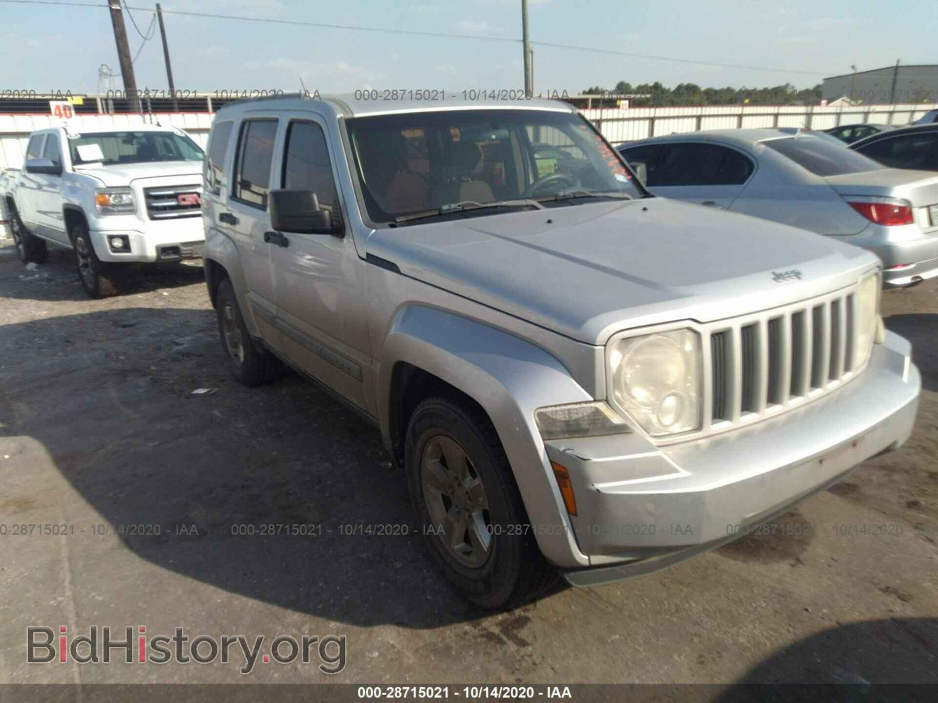 Фотография 1J4PP2GK2BW519624 - JEEP LIBERTY 2011