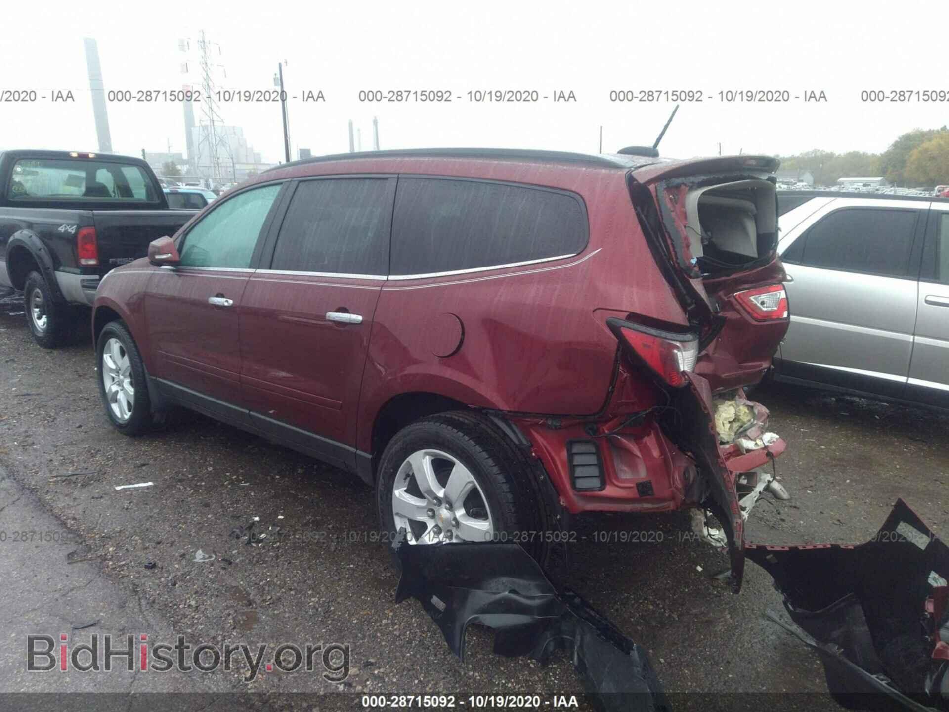 2017 CHEVROLET TRAVERSE - VIN: 1GNKRGKD2HJ326970 - Фото 3