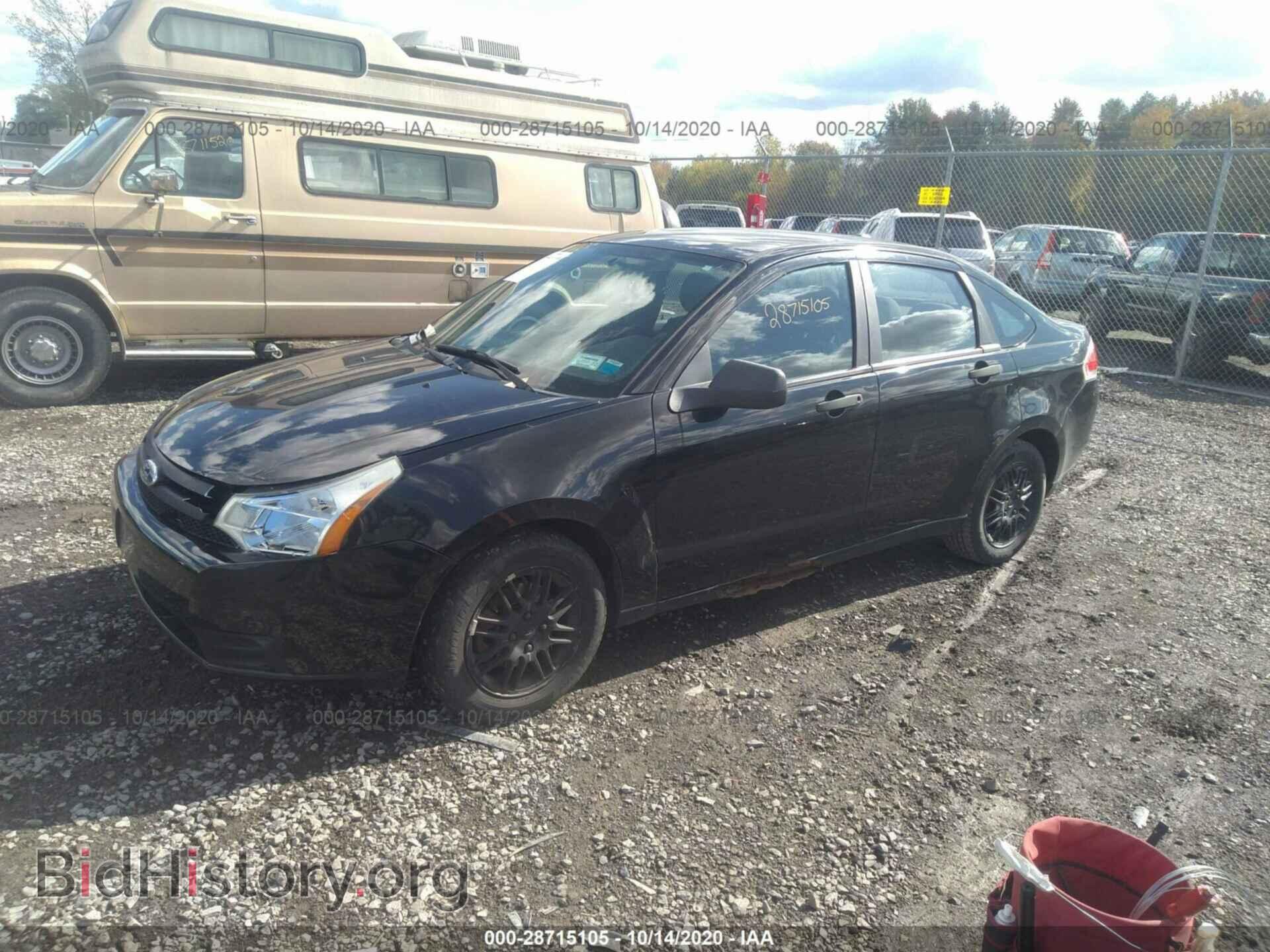 2010 FORD FOCUS - VIN: 1FAHP3FN0AW285127 - Фото 2