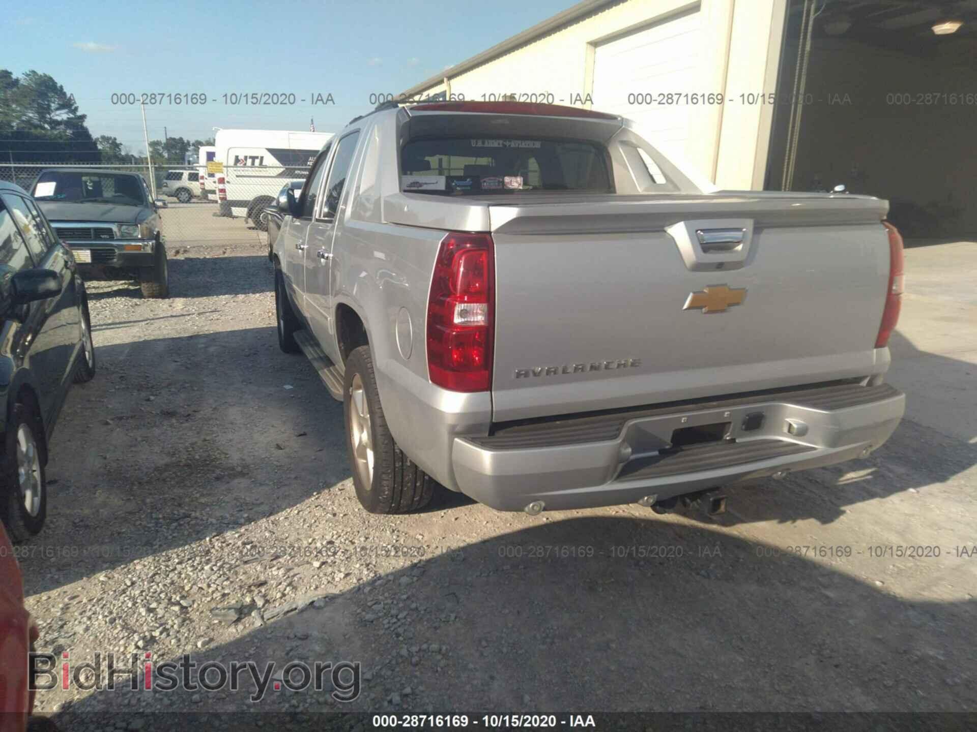 2012 CHEVROLET AVALANCHE - VIN: 3GNMCFE01CG296562 - Фото 3