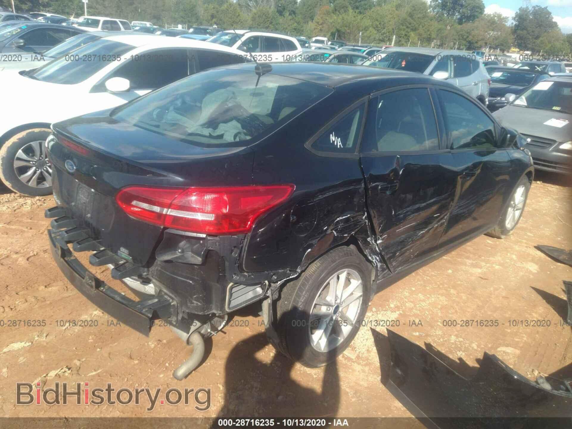 2018 FORD FOCUS - VIN: 1FADP3FE7JL242758 - Фото 4
