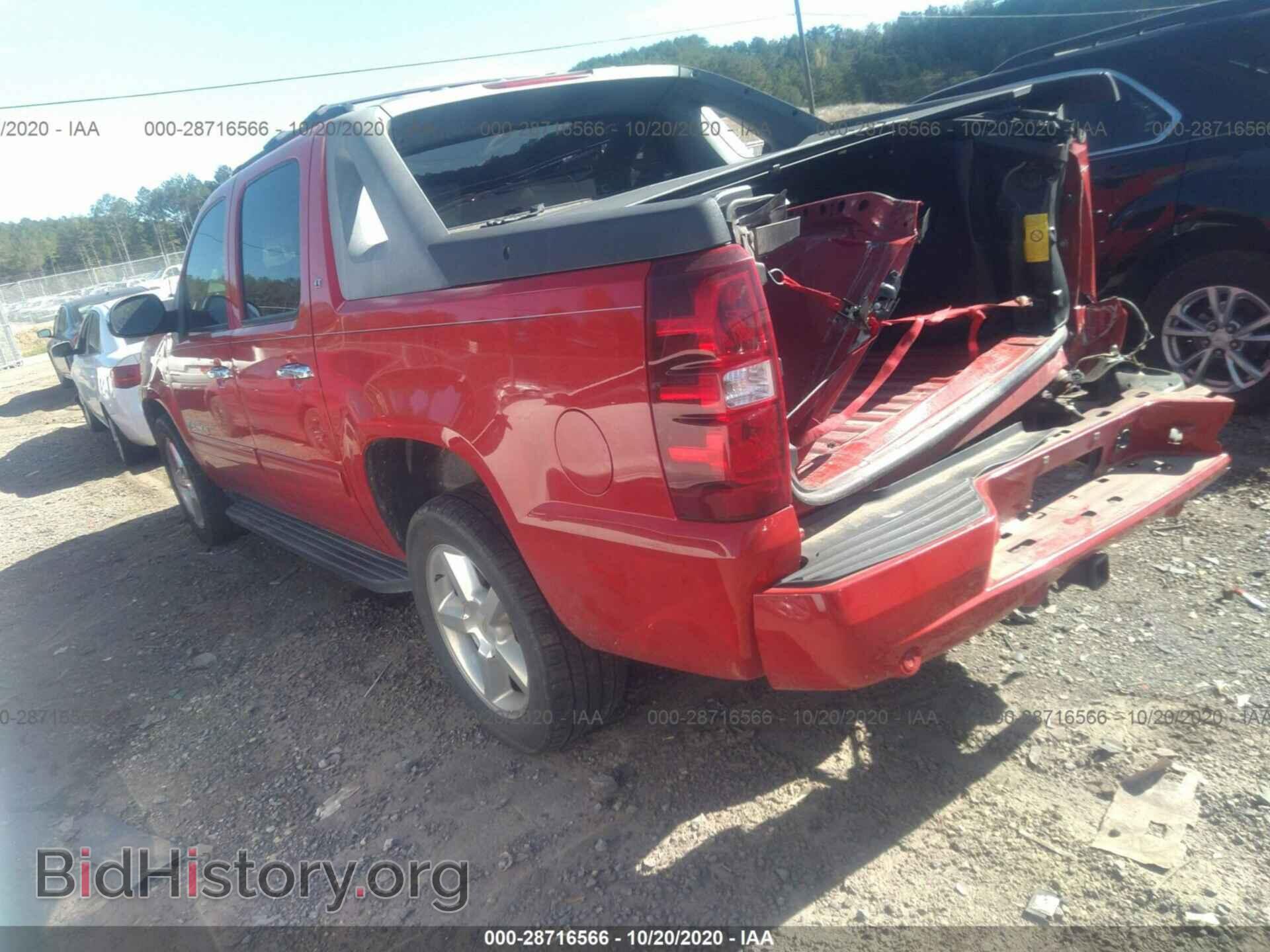 2011 CHEVROLET AVALANCHE - VIN: 3GNMCFE0XBG144763 - Фото 3
