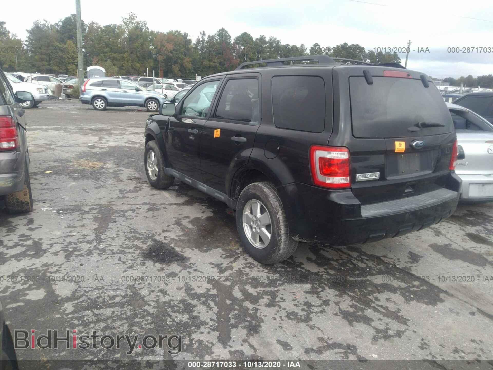 2011 FORD ESCAPE - VIN: 1FMCU0D71BKB50775 - Photo 3