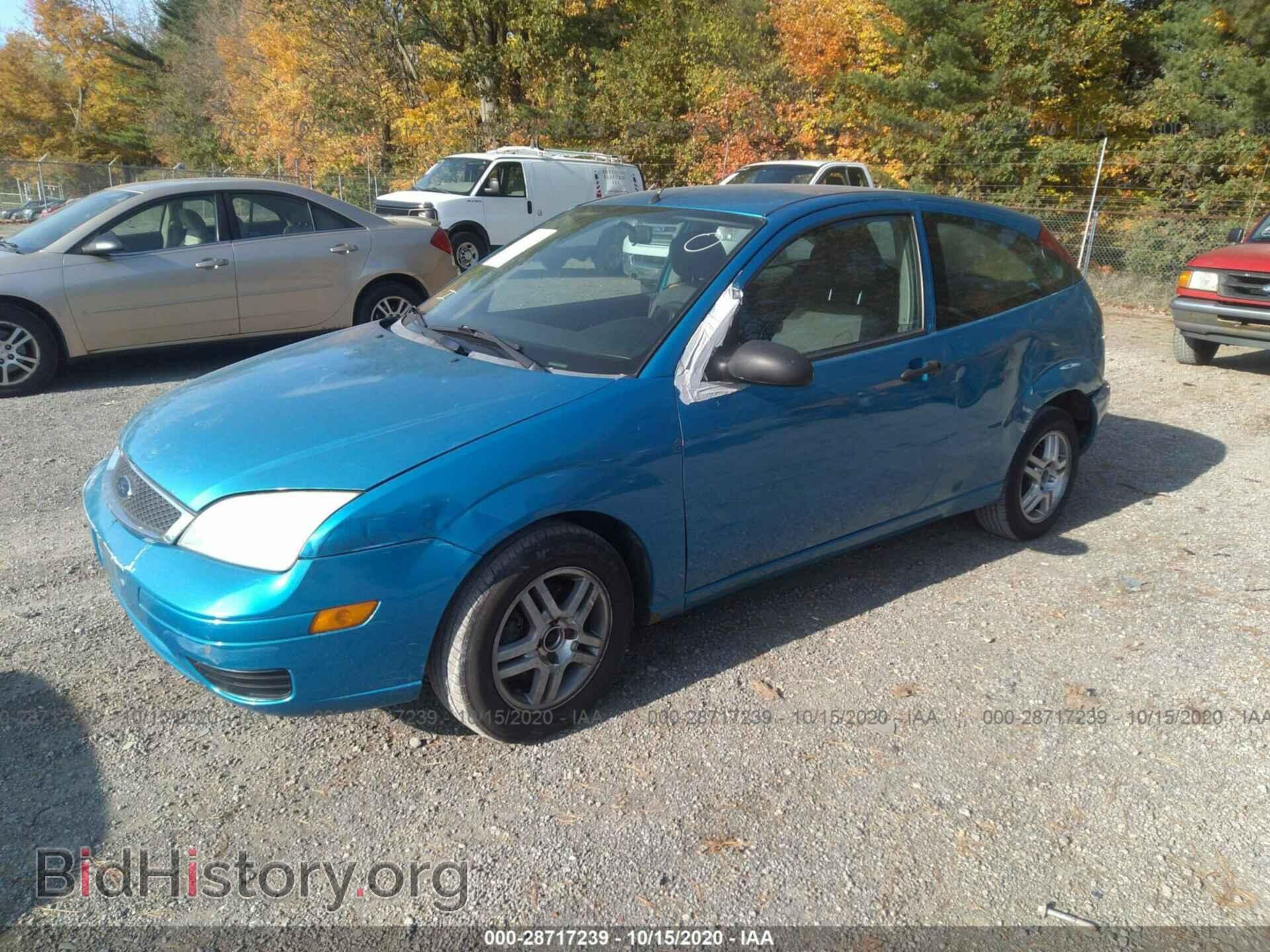 2007 FORD FOCUS - VIN: 1FAHP31N07W137009 - Фото 2