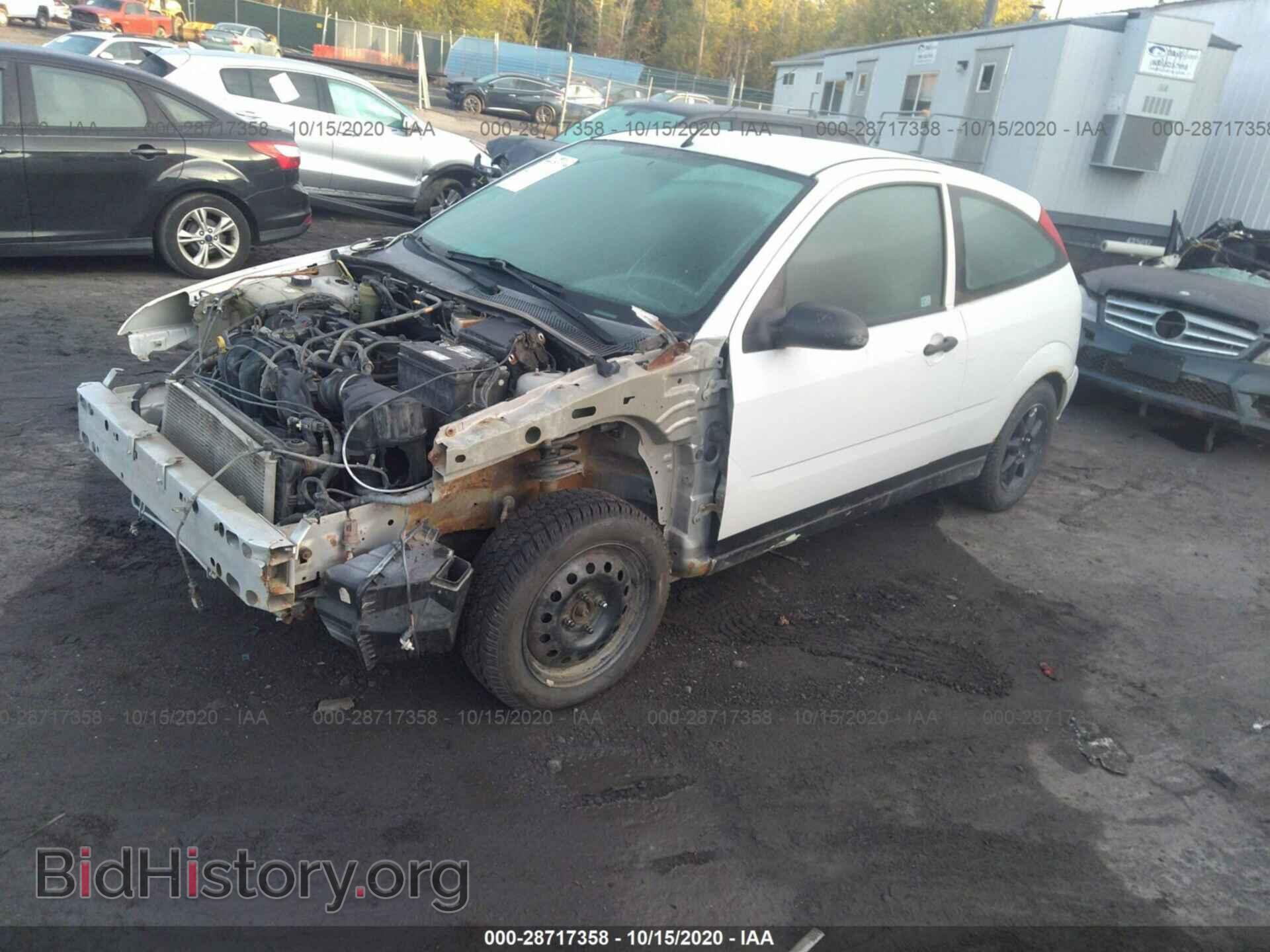 2005 FORD FOCUS - VIN: 3FAFP31N15R125149 - Фото 2