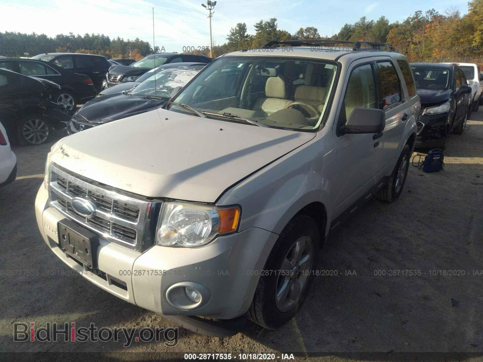 2009 FORD ESCAPE - VIN: 1FMCU93G39KA93494 - Фото 2