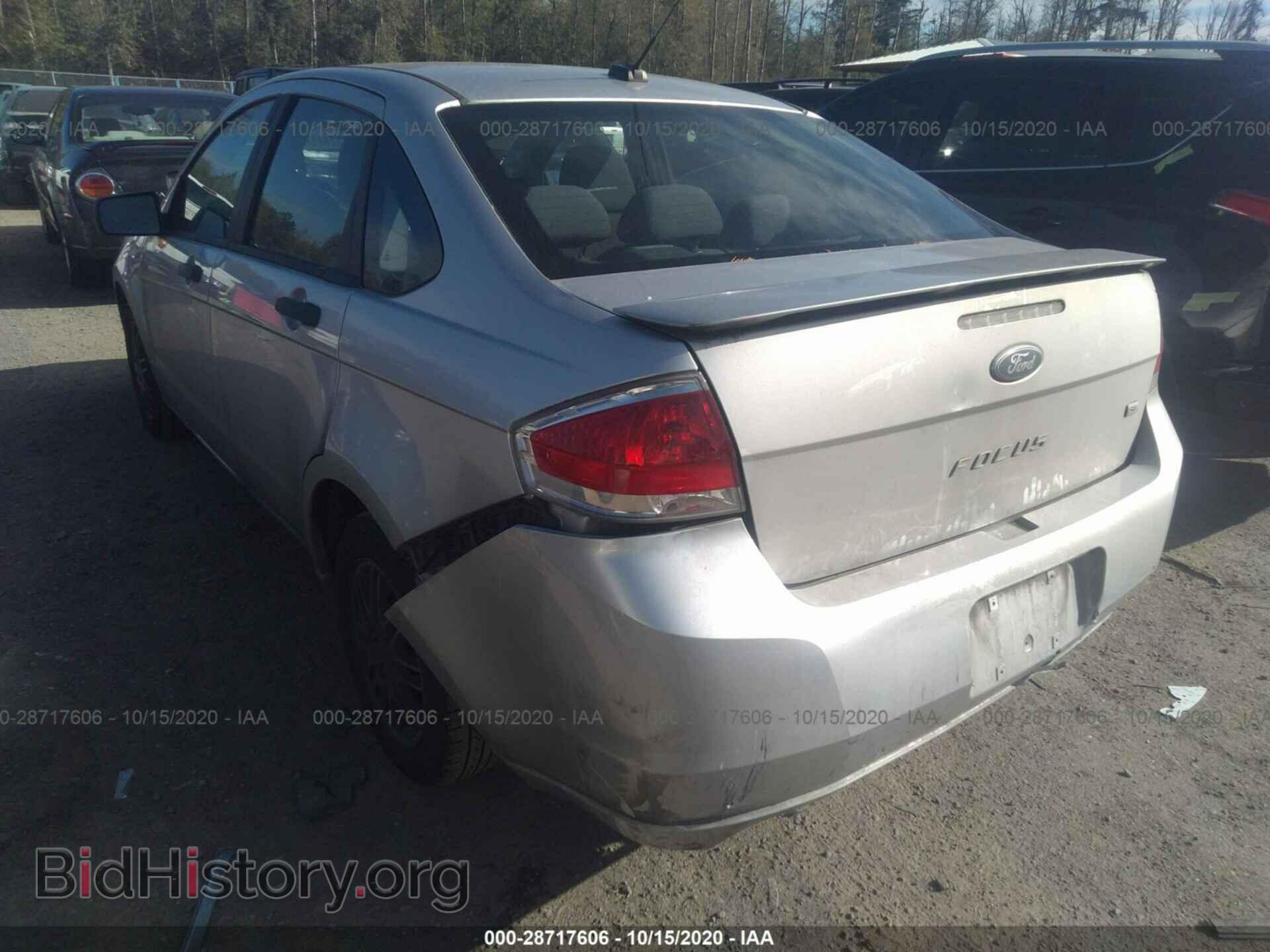 2011 FORD FOCUS - VIN: 1FAHP3FN8BW151130 - Photo 3