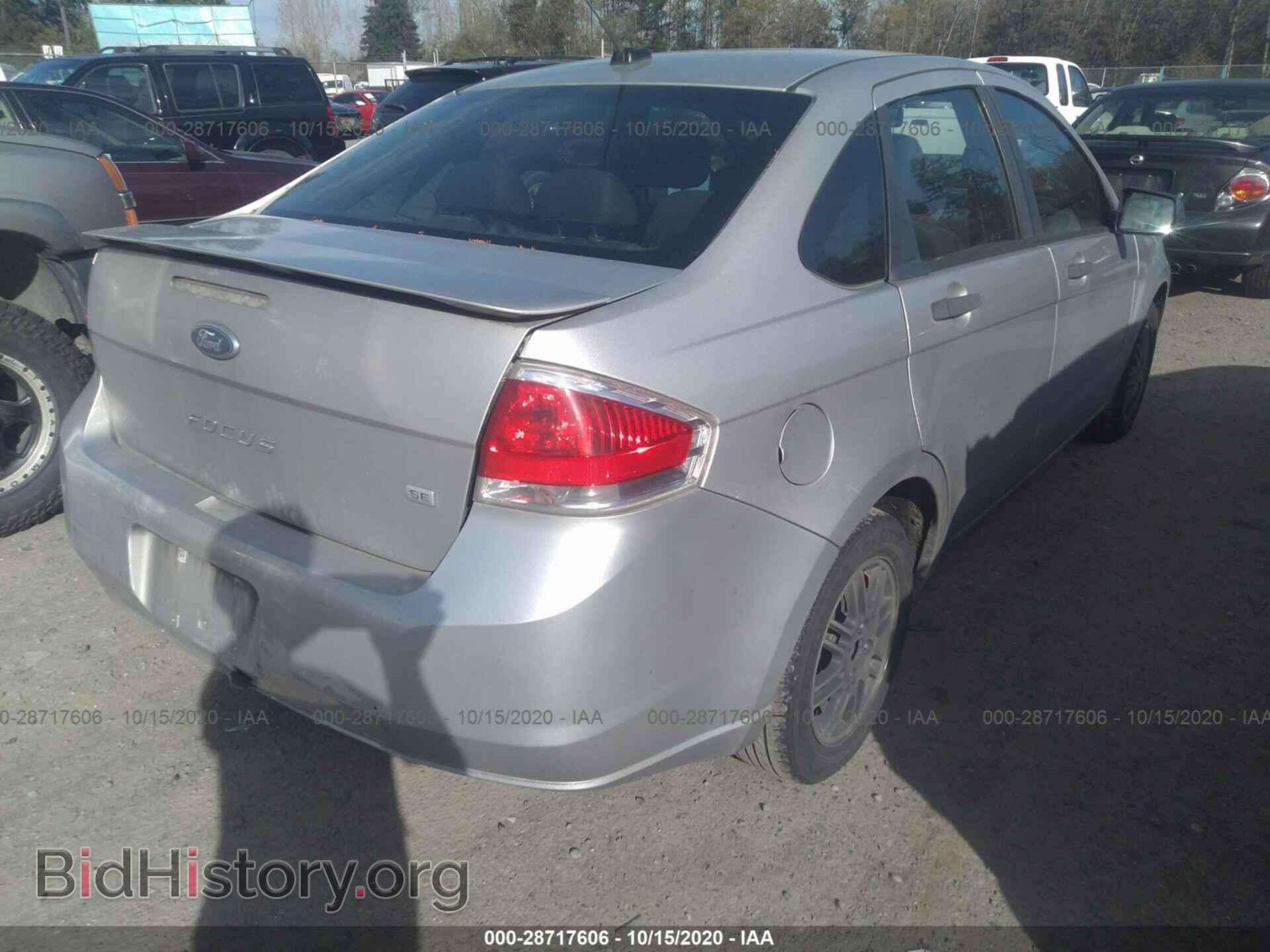 2011 FORD FOCUS - VIN: 1FAHP3FN8BW151130 - Photo 4