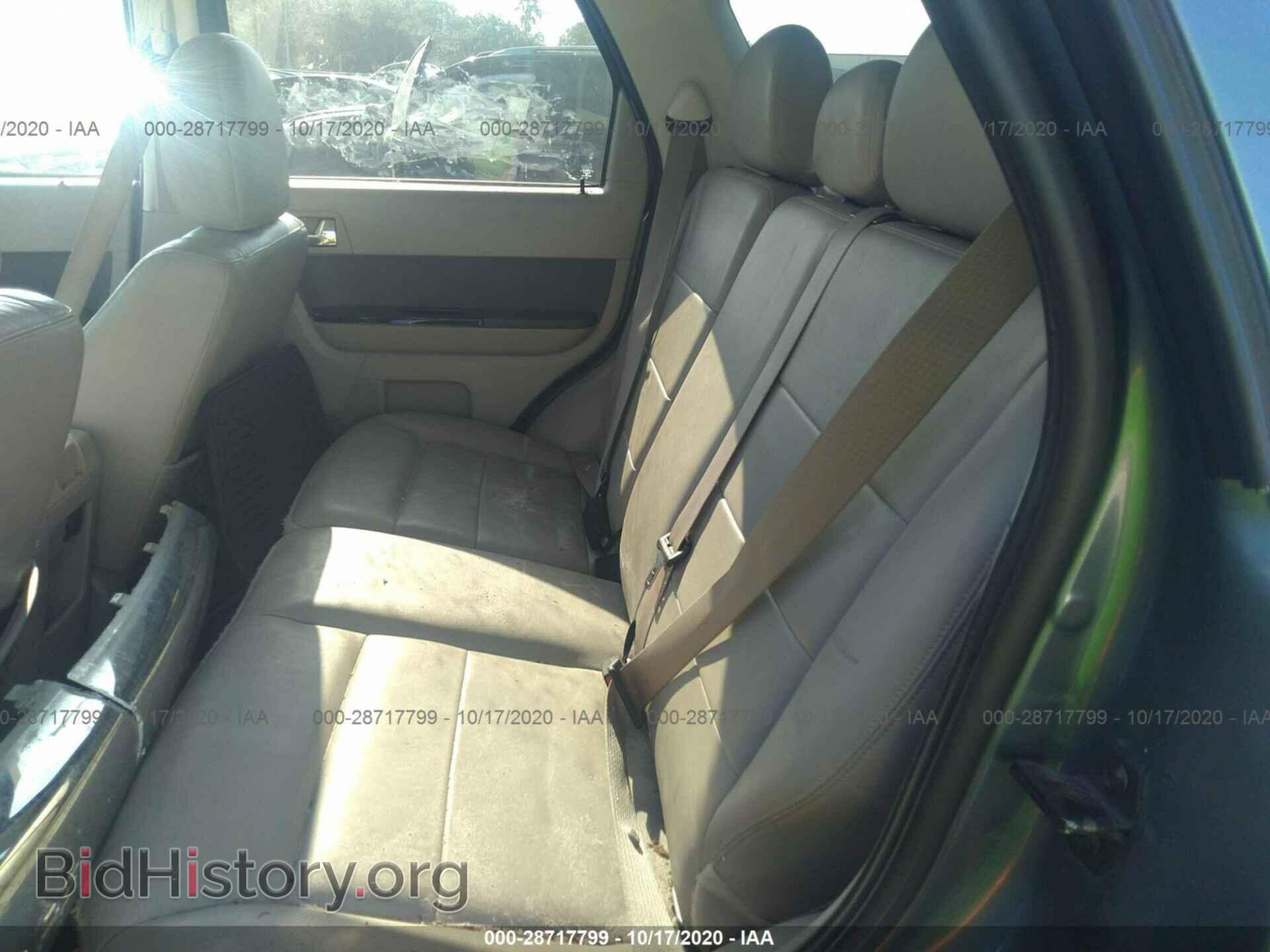 2011 FORD ESCAPE - VIN: 1FMCU4K33BKB01634 - Фото 8