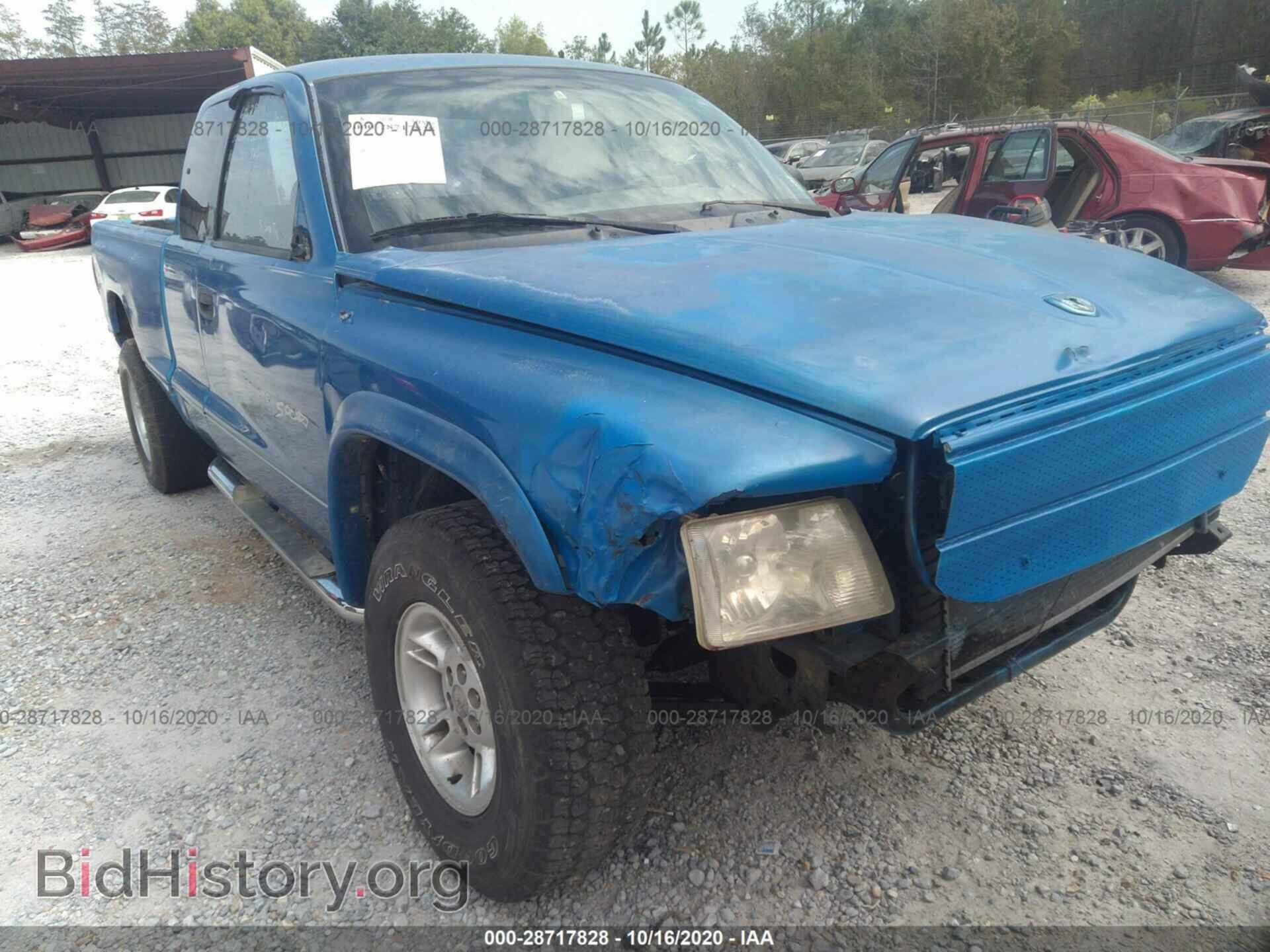 Photo 1B7GG22N5YS636282 - DODGE DAKOTA 2000