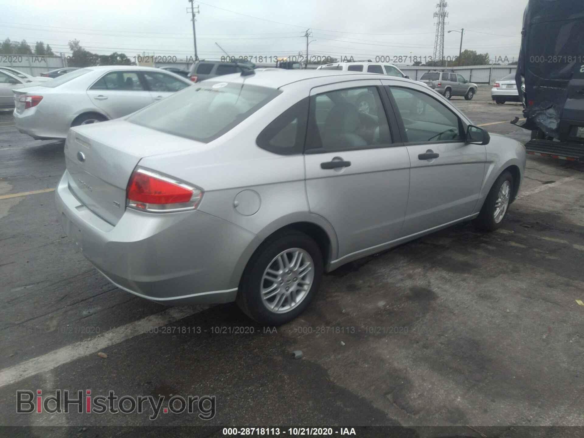 2011 FORD FOCUS - VIN: 1FAHP3FN2BW158414 - Фото 4