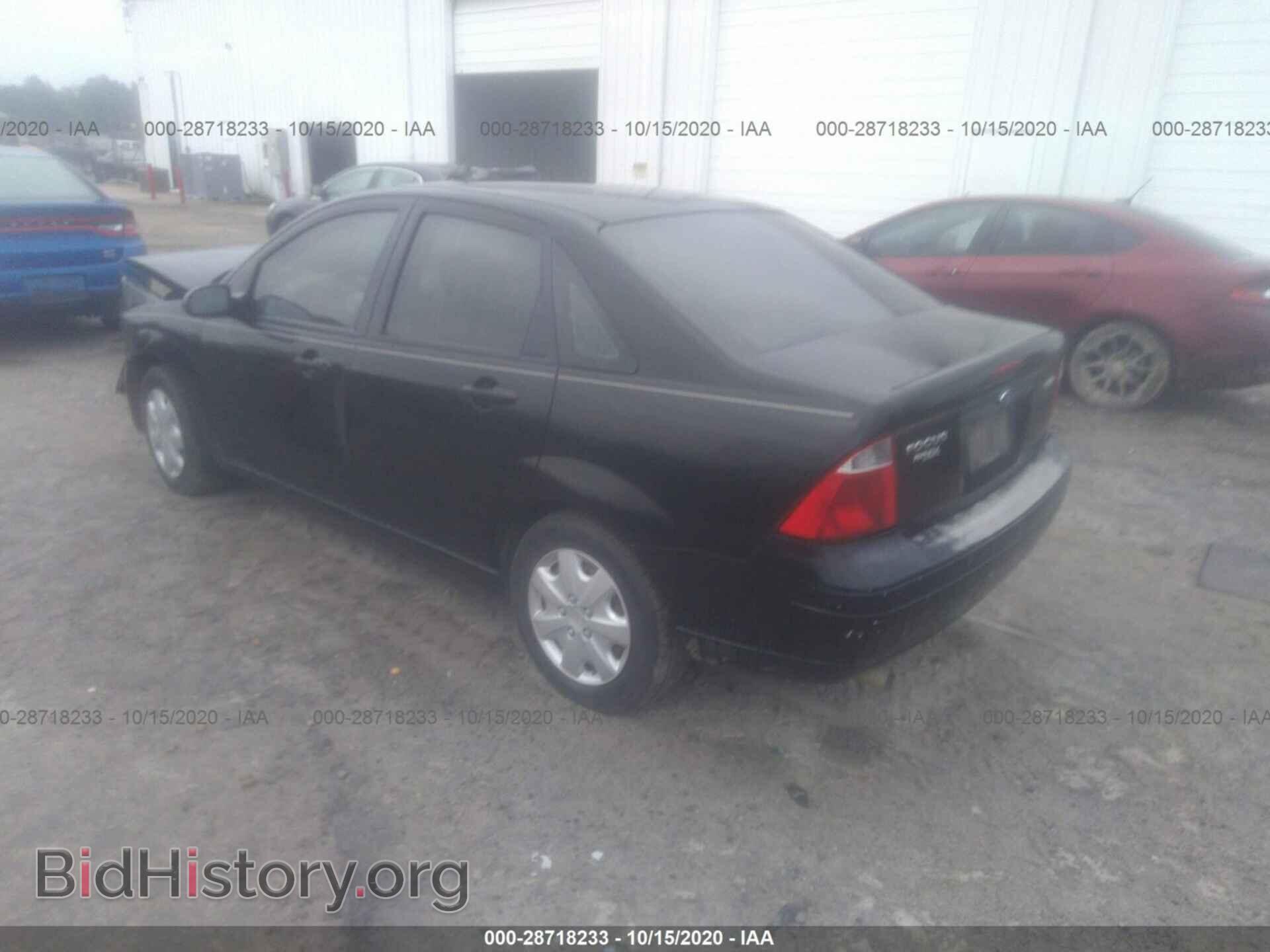 2005 FORD FOCUS - VIN: 1FAFP34N65W221187 - Фото 3