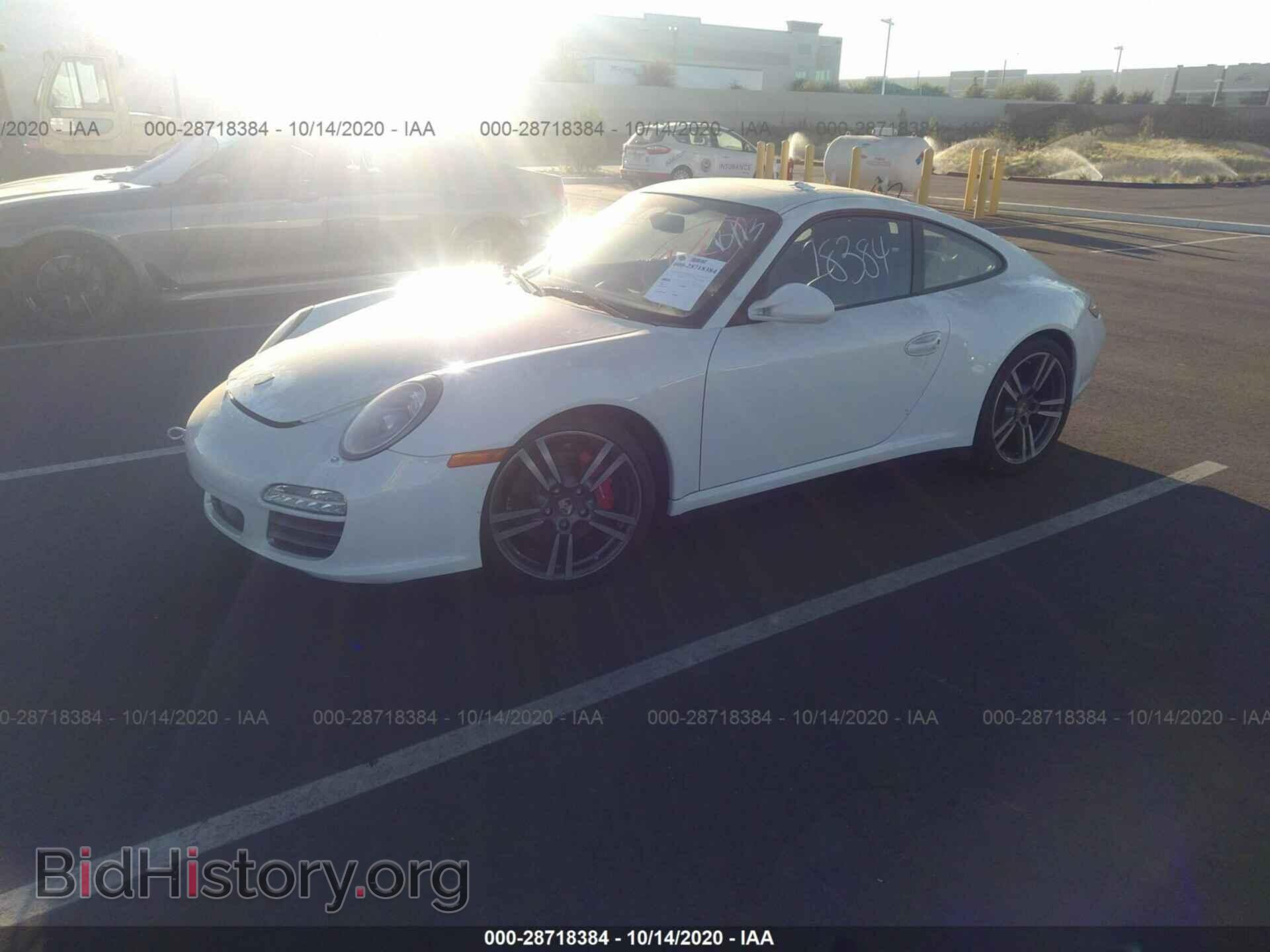 2011 PORSCHE 911 - VIN: WP0AB2A90BS720462 - Фото 2