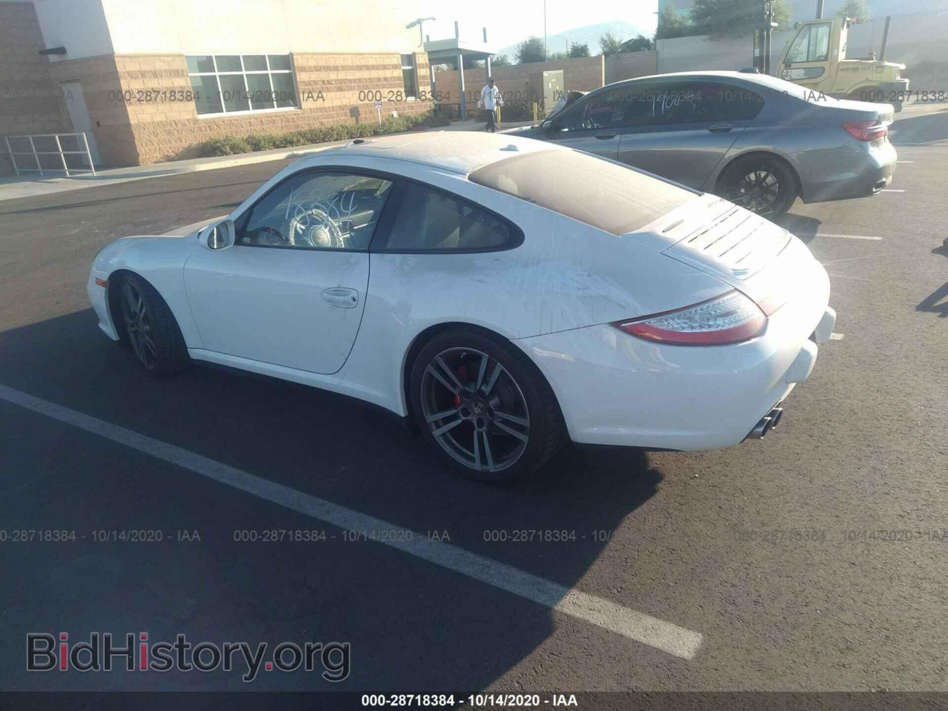 2011 PORSCHE 911 - VIN: WP0AB2A90BS720462 - Фото 3