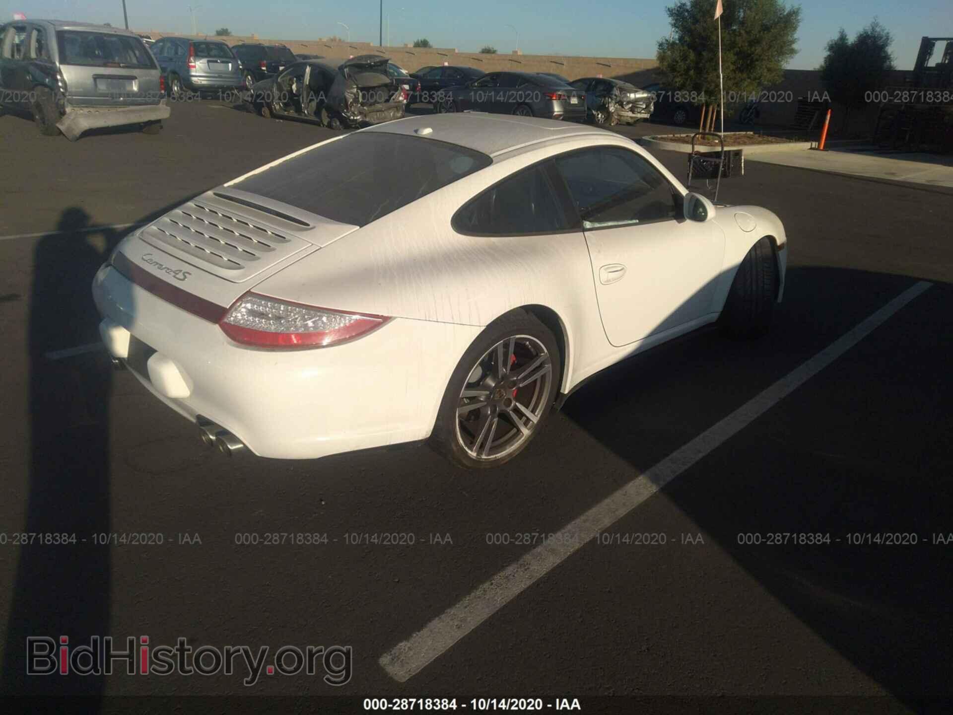 2011 PORSCHE 911 - VIN: WP0AB2A90BS720462 - Фото 4