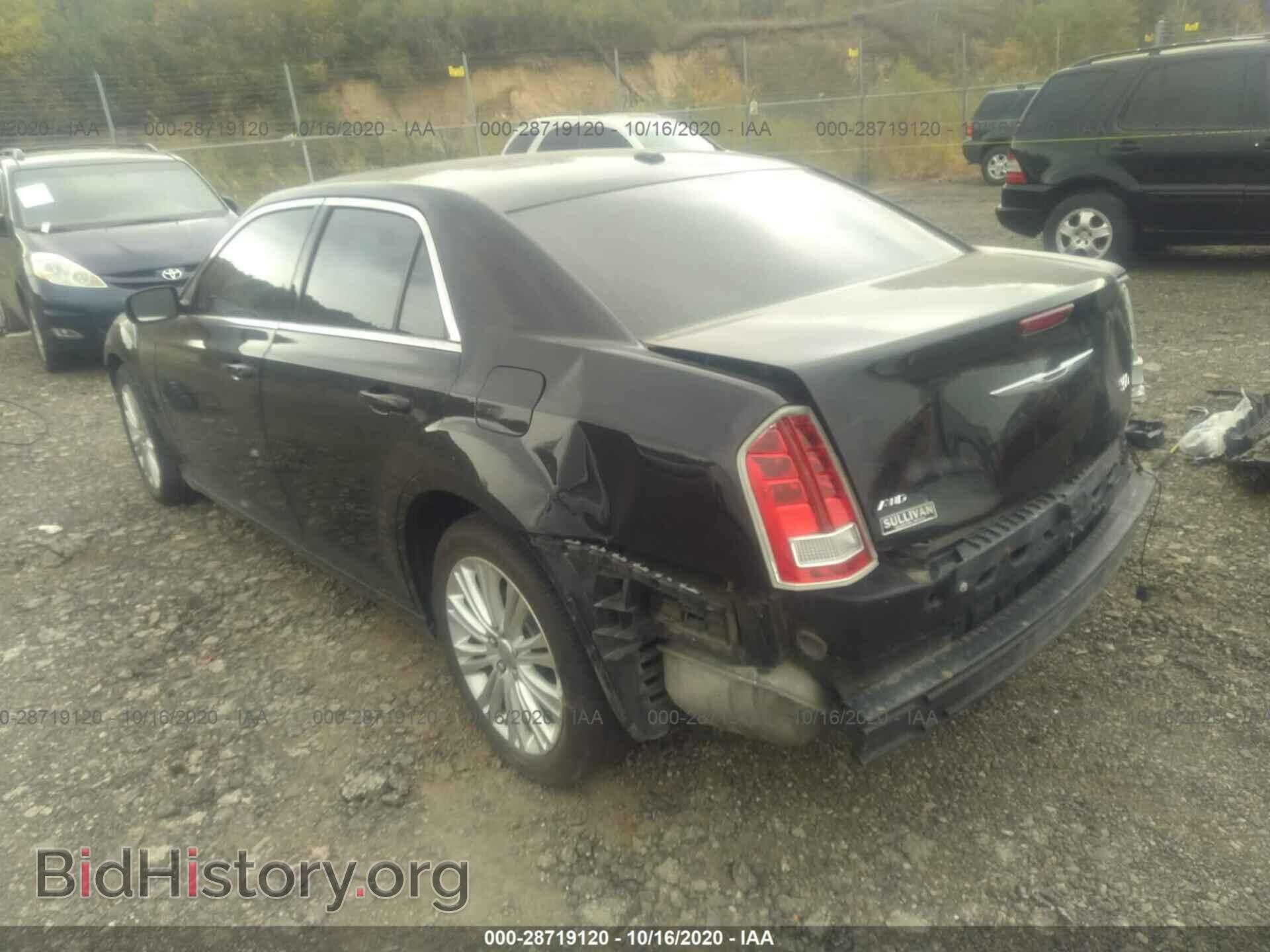 2013 CHRYSLER 300 - VIN: 2C3CCARG7DH528036 - Фото 3