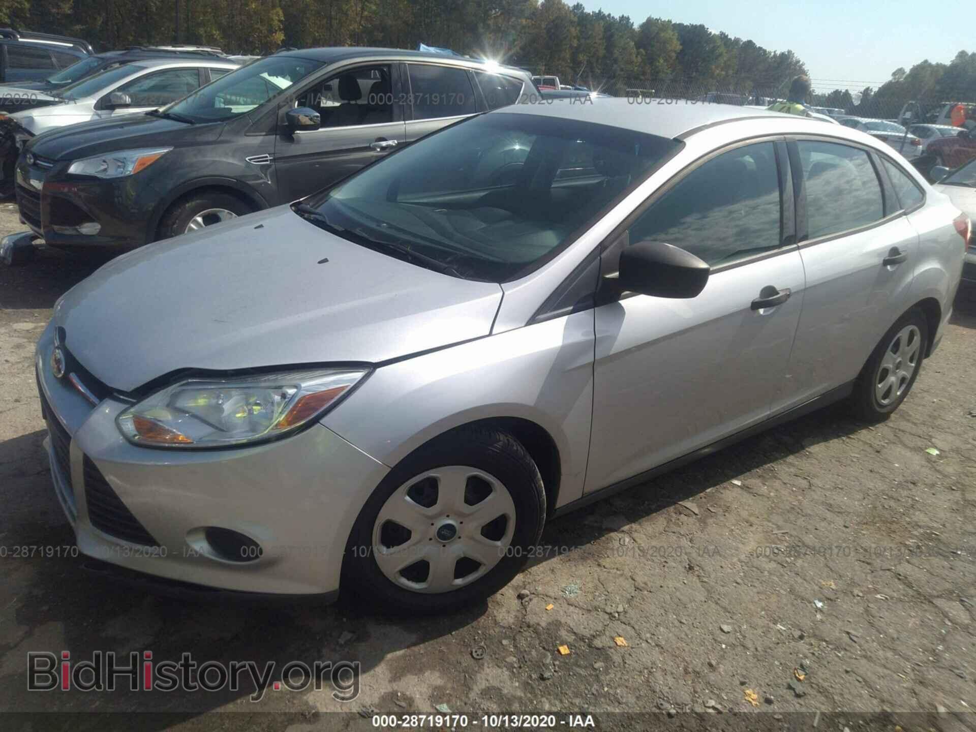 2012 FORD FOCUS - VIN: 1FAHP3E21CL303646 - Фото 2