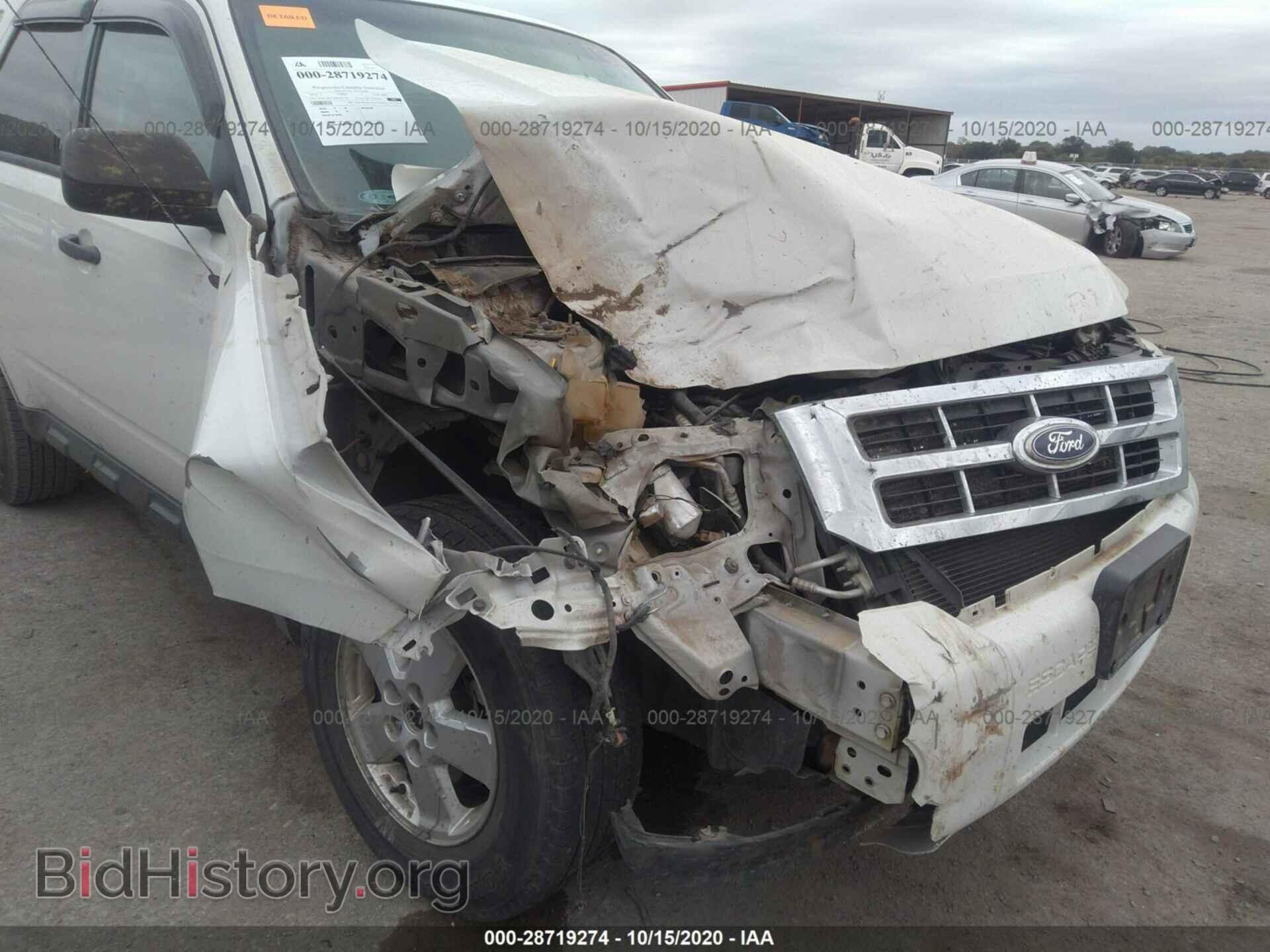 2011 FORD ESCAPE - VIN: 1FMCU0D7XBKA07369 - Фото 6