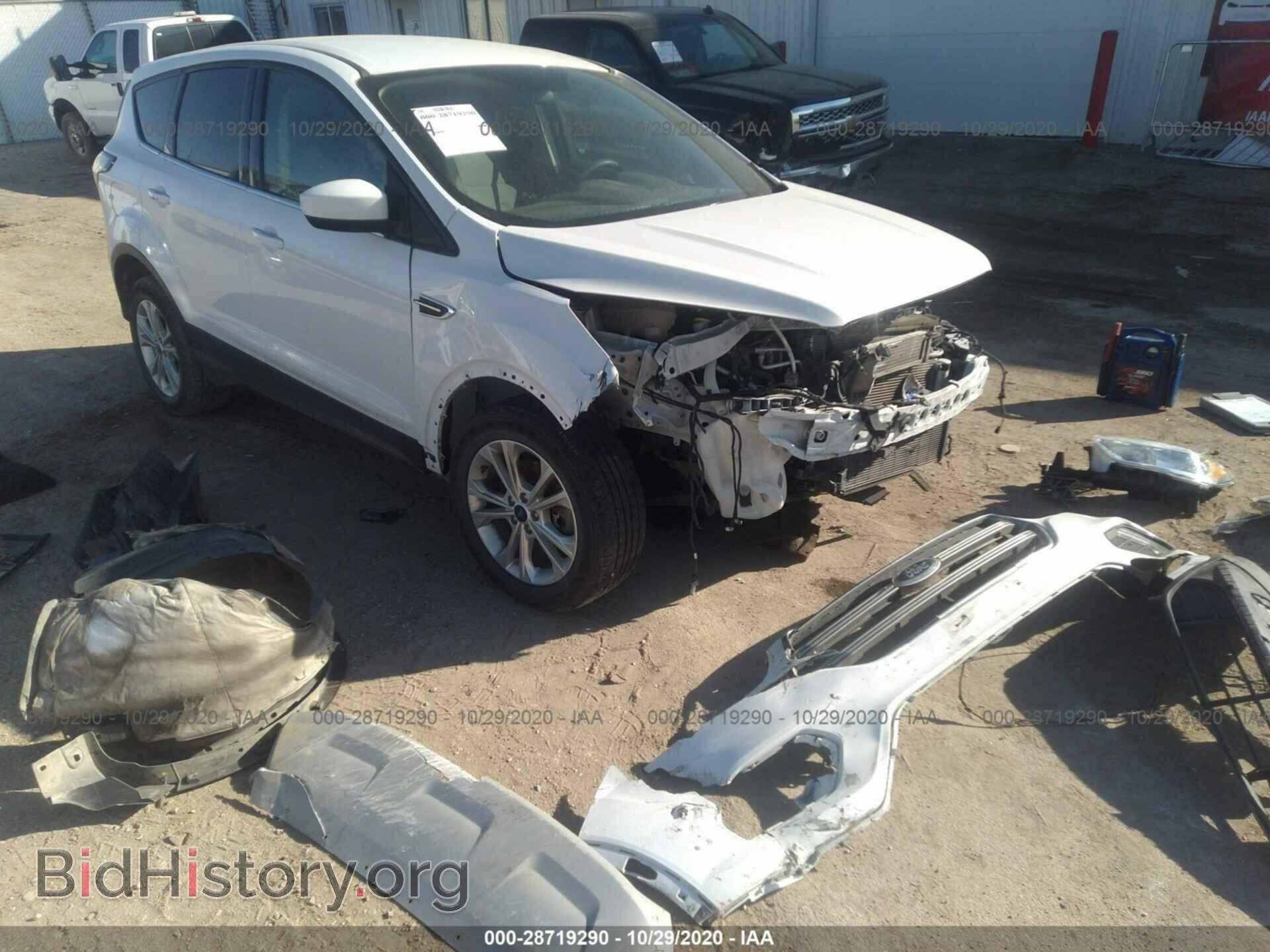 Photo 1FMCU9GD8HUD94345 - FORD ESCAPE 2017