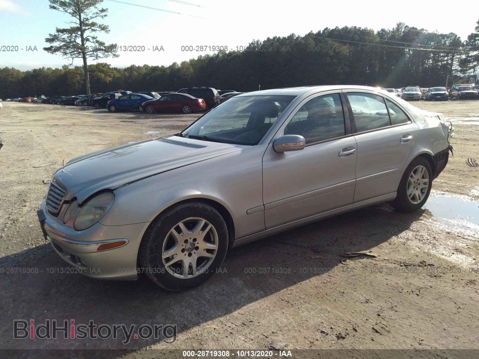 2005 MERCEDES-BENZ E-CLASS - VIN: WDBUF26JX5A576285 - Фото 2