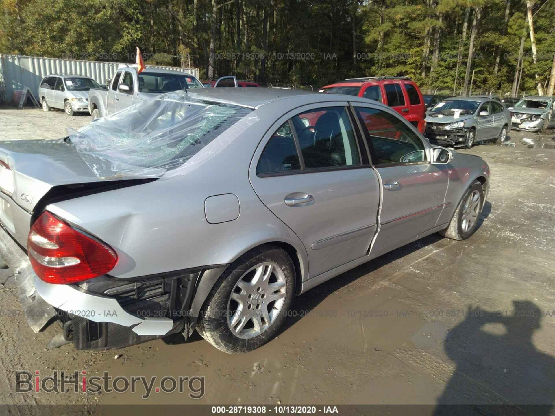 2005 MERCEDES-BENZ E-CLASS - VIN: WDBUF26JX5A576285 - Фото 4
