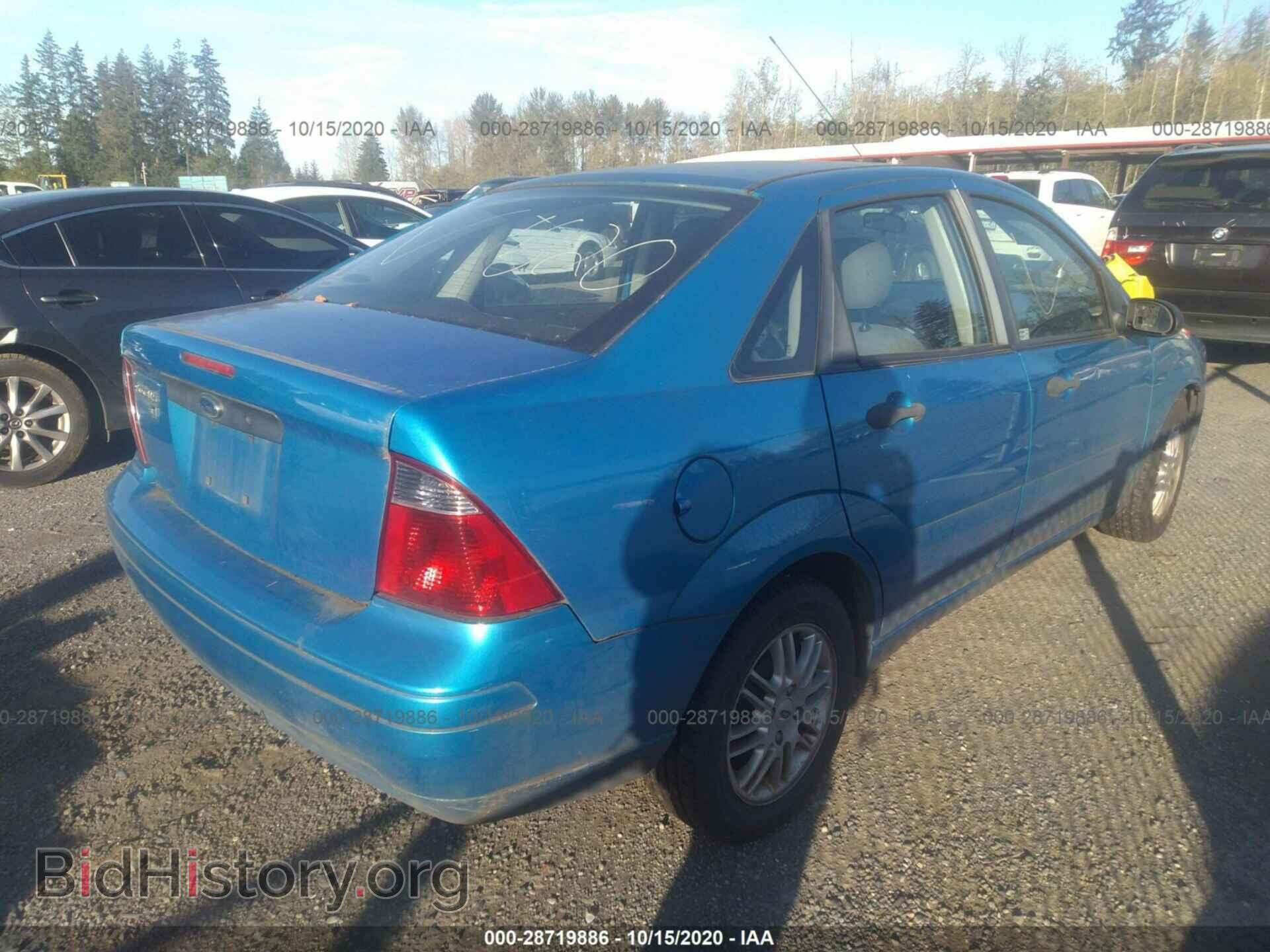 2007 FORD FOCUS - VIN: 1FAHP34N97W361925 - Фото 4