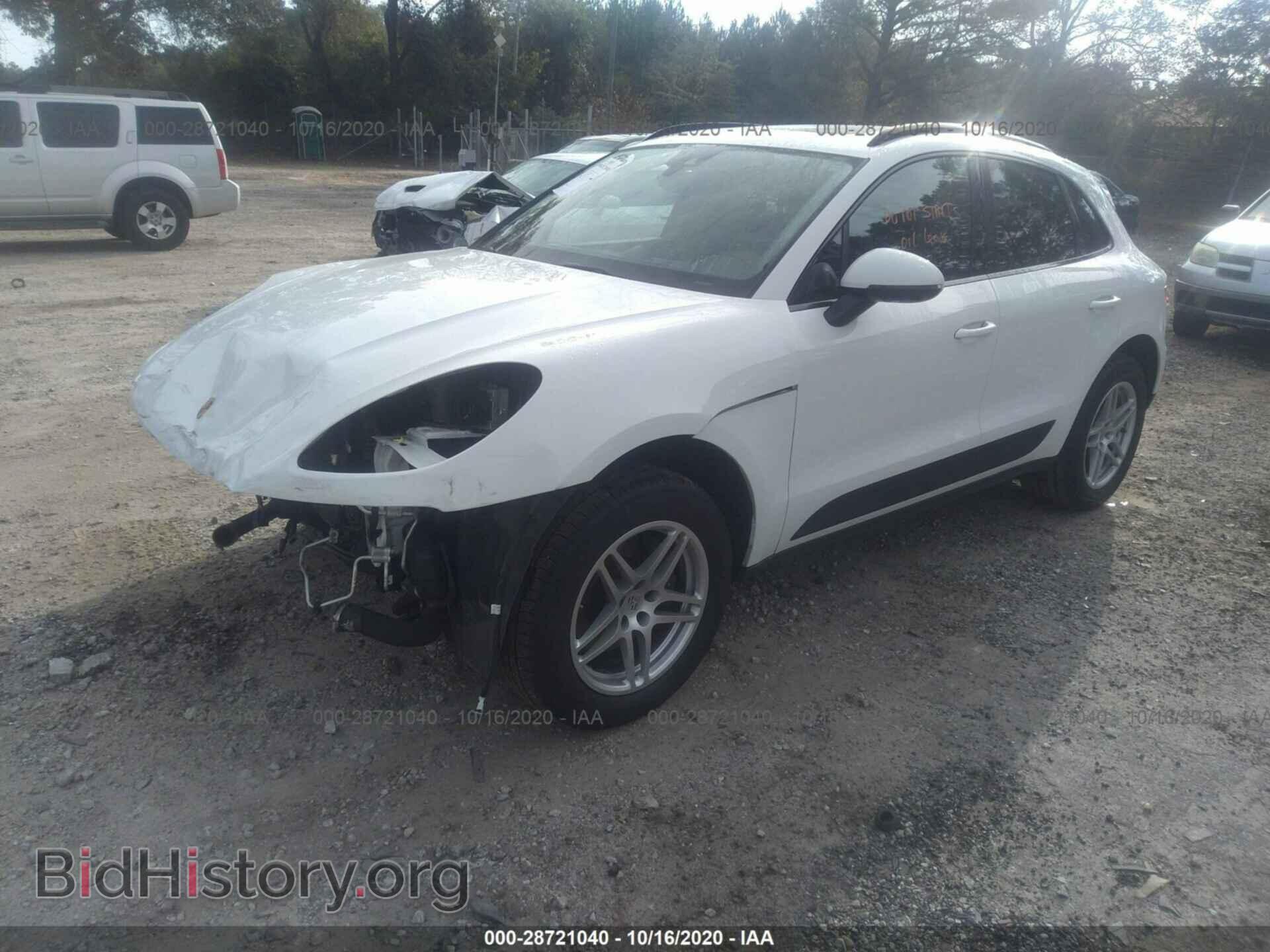 2017 PORSCHE MACAN - VIN: WP1AA2A51HLB05498 - Photo 2