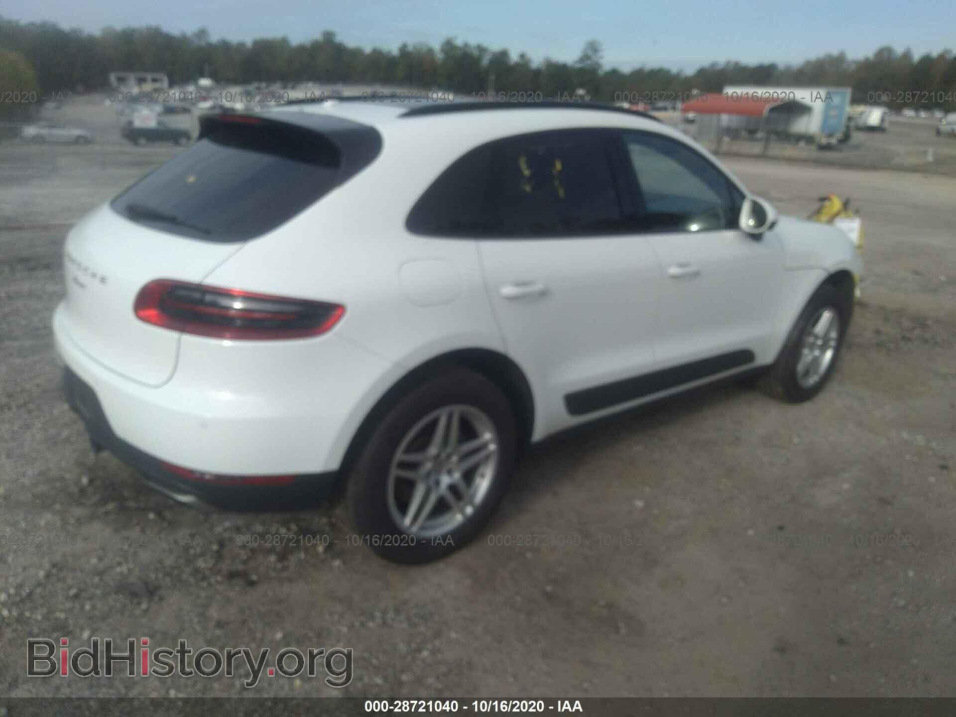 2017 PORSCHE MACAN - VIN: WP1AA2A51HLB05498 - Photo 4