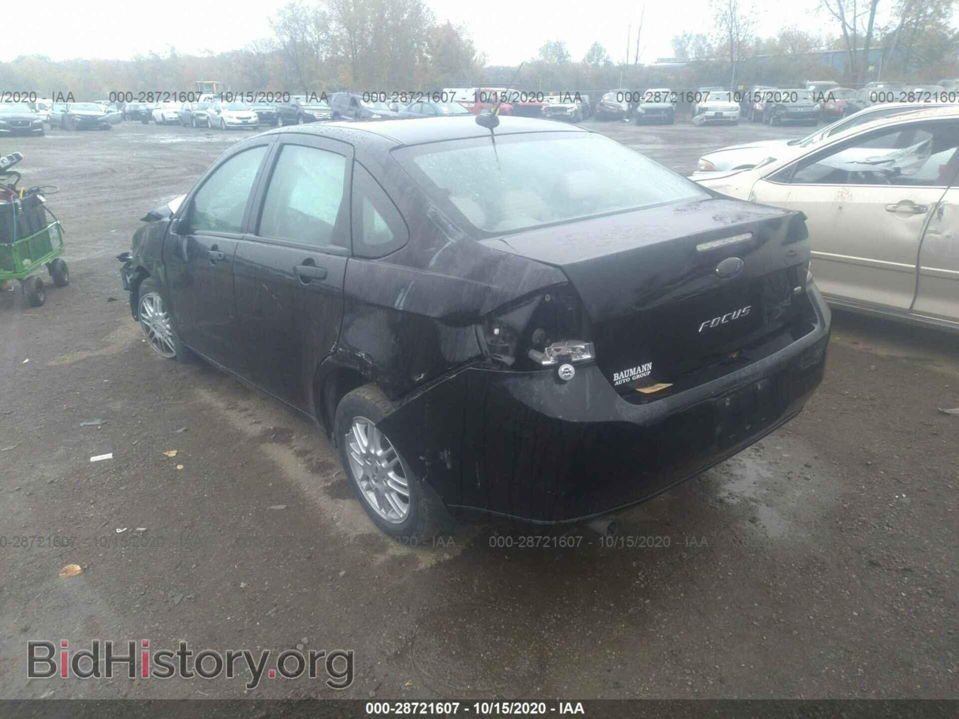 2011 FORD FOCUS - VIN: 1FAHP3FN2BW177335 - Фото 2