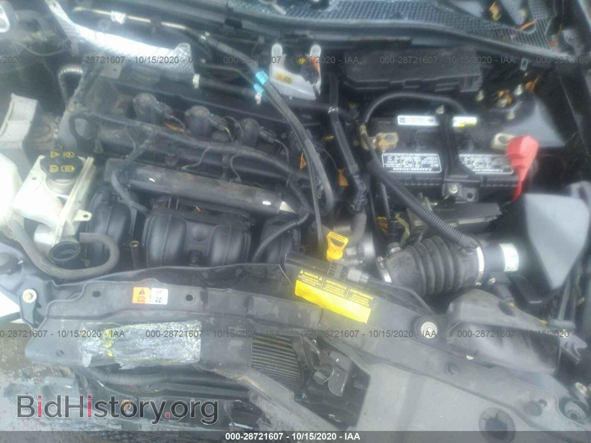 2011 FORD FOCUS - VIN: 1FAHP3FN2BW177335 - Фото 8