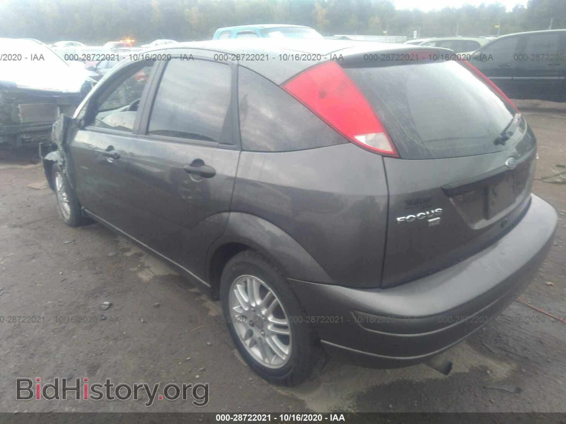 2005 FORD FOCUS - VIN: 3FAFP37N35R111101 - Фото 3