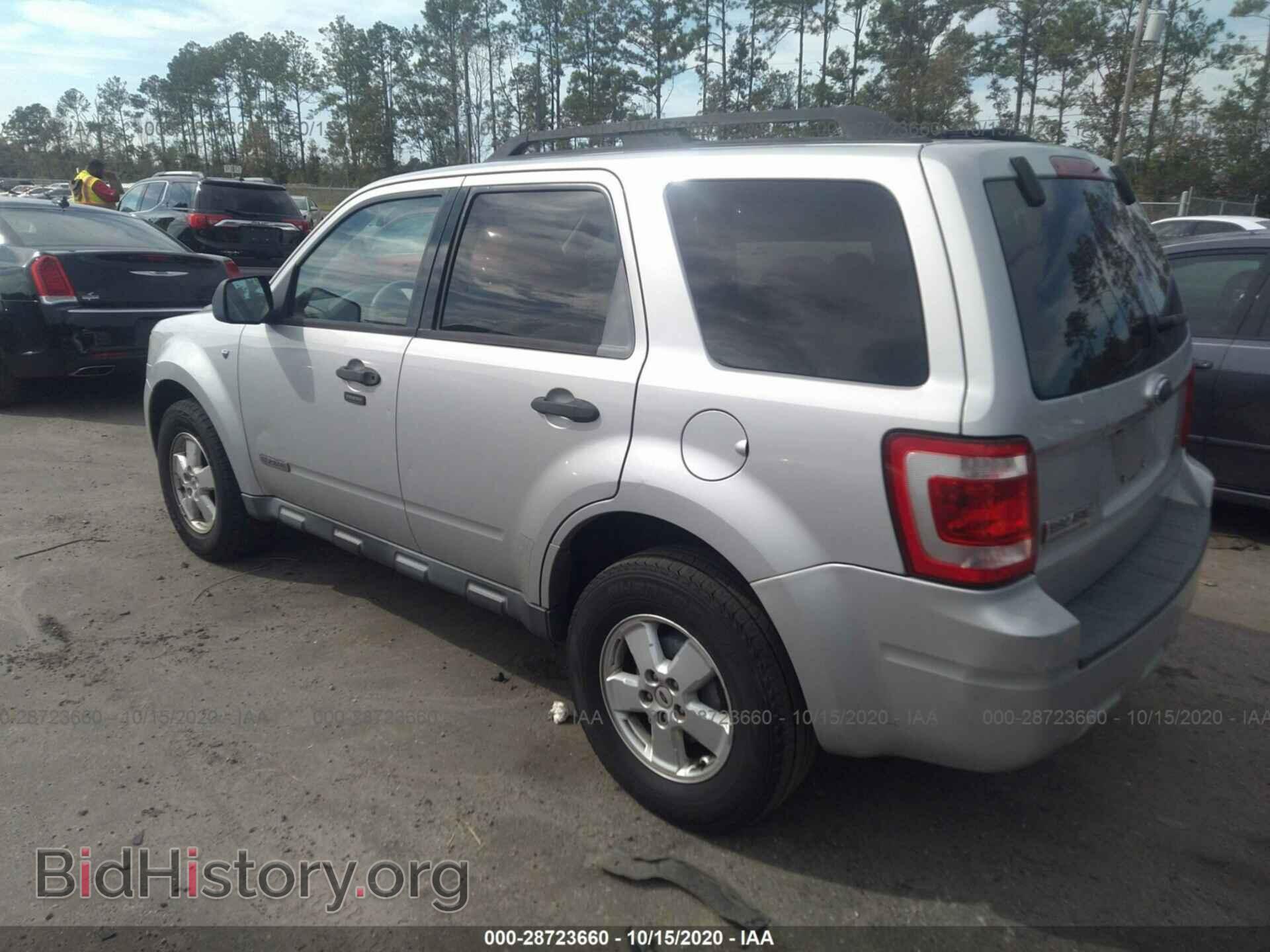 2008 FORD ESCAPE - VIN: 1FMCU03118KC23620 - Фото 3