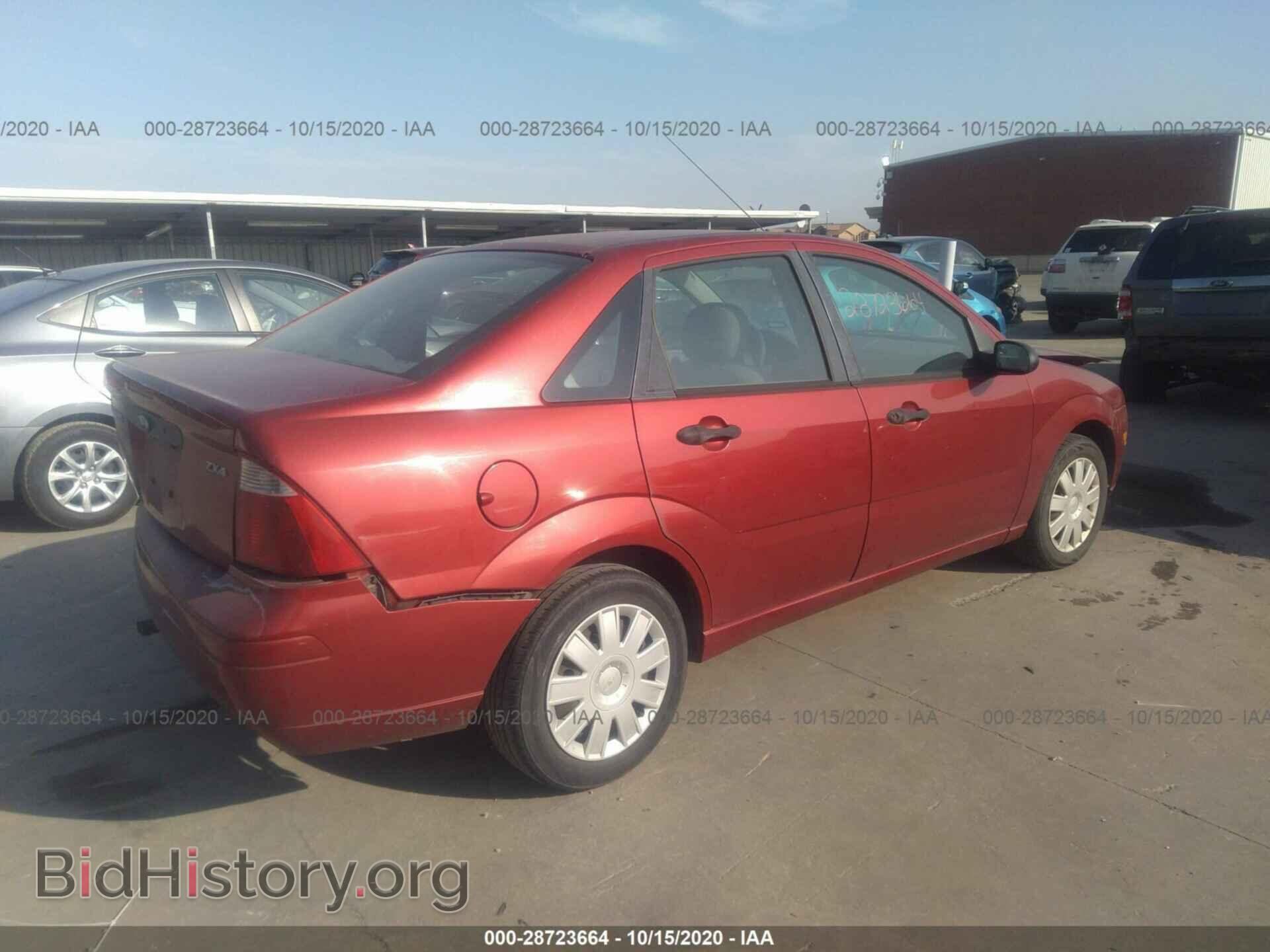 2005 FORD FOCUS - VIN: 1FAFP34N85W165947 - Фото 4