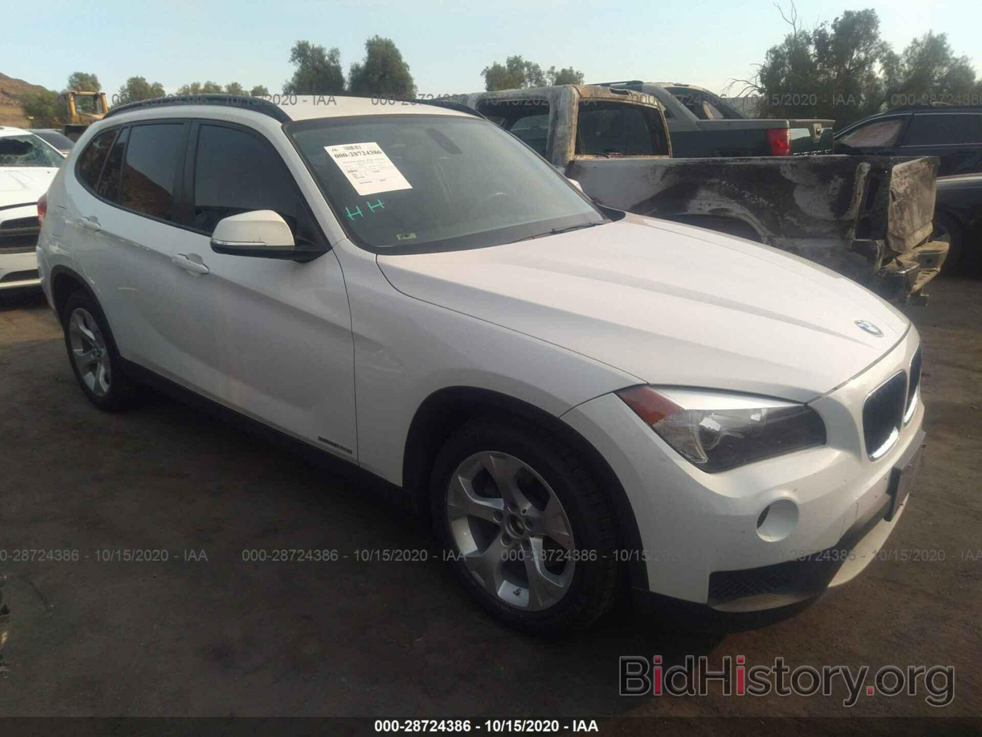 Фотография WBAVM1C51EVW55430 - BMW X1 2014