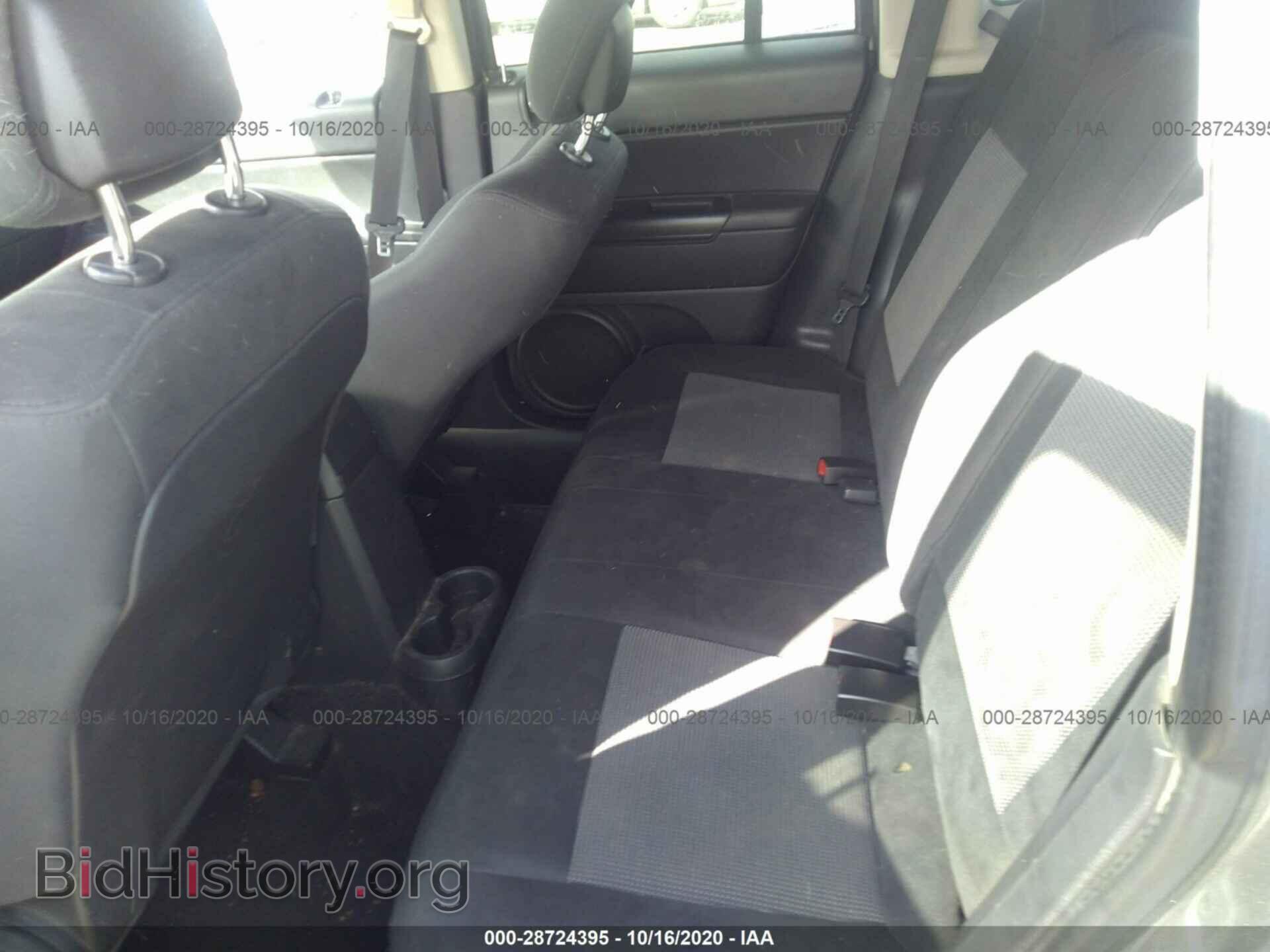 2012 JEEP COMPASS - VIN: 1C4NJCBB7CD547833 - Фото 8