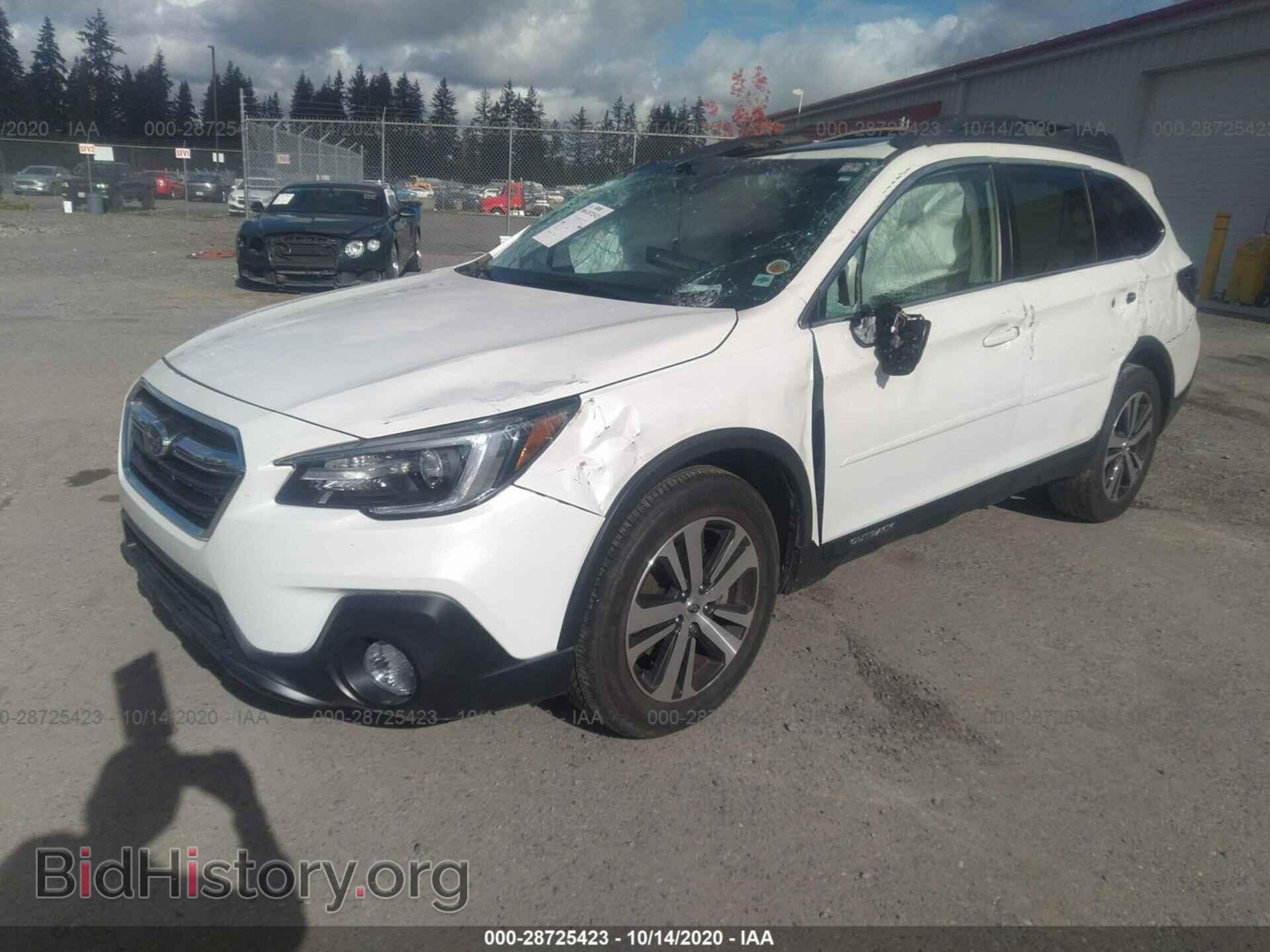 2018 SUBARU OUTBACK - VIN: 4S4BSANC6J3217091 - Фото 2