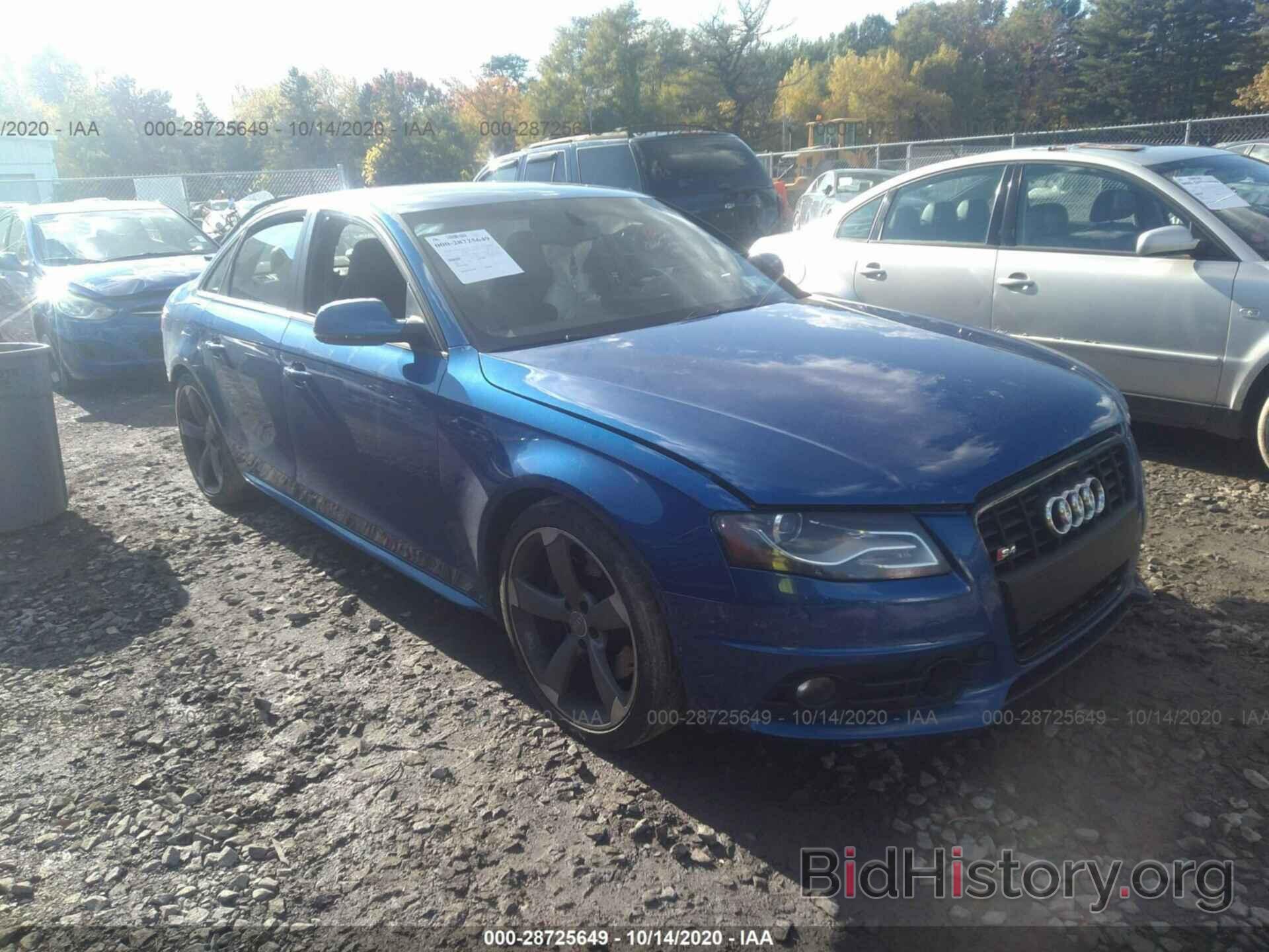 Photo WAUKGBFL2CA043879 - AUDI S4 2012